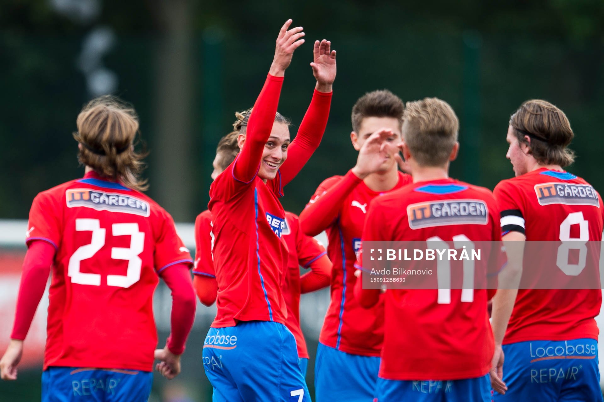 Helsingborgs Akademi Jonathan Levi jublar under fotbollsmatchen i Division 2 Västra Götaland mellan Helsingborgs IF Akademi och Högaborg BK den 12 september 2015 i Helsingborg