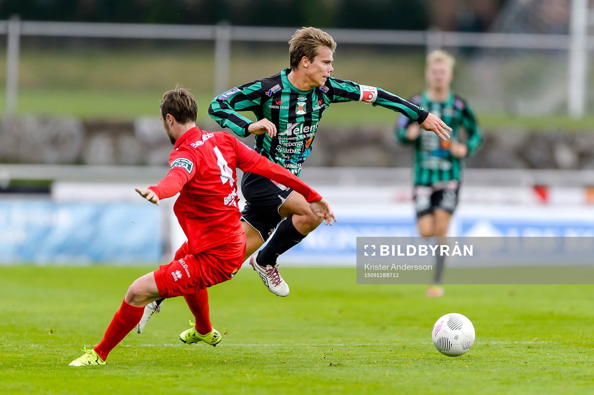 Utsiktens Niklas Olsson och Varbergs Elias Andersson