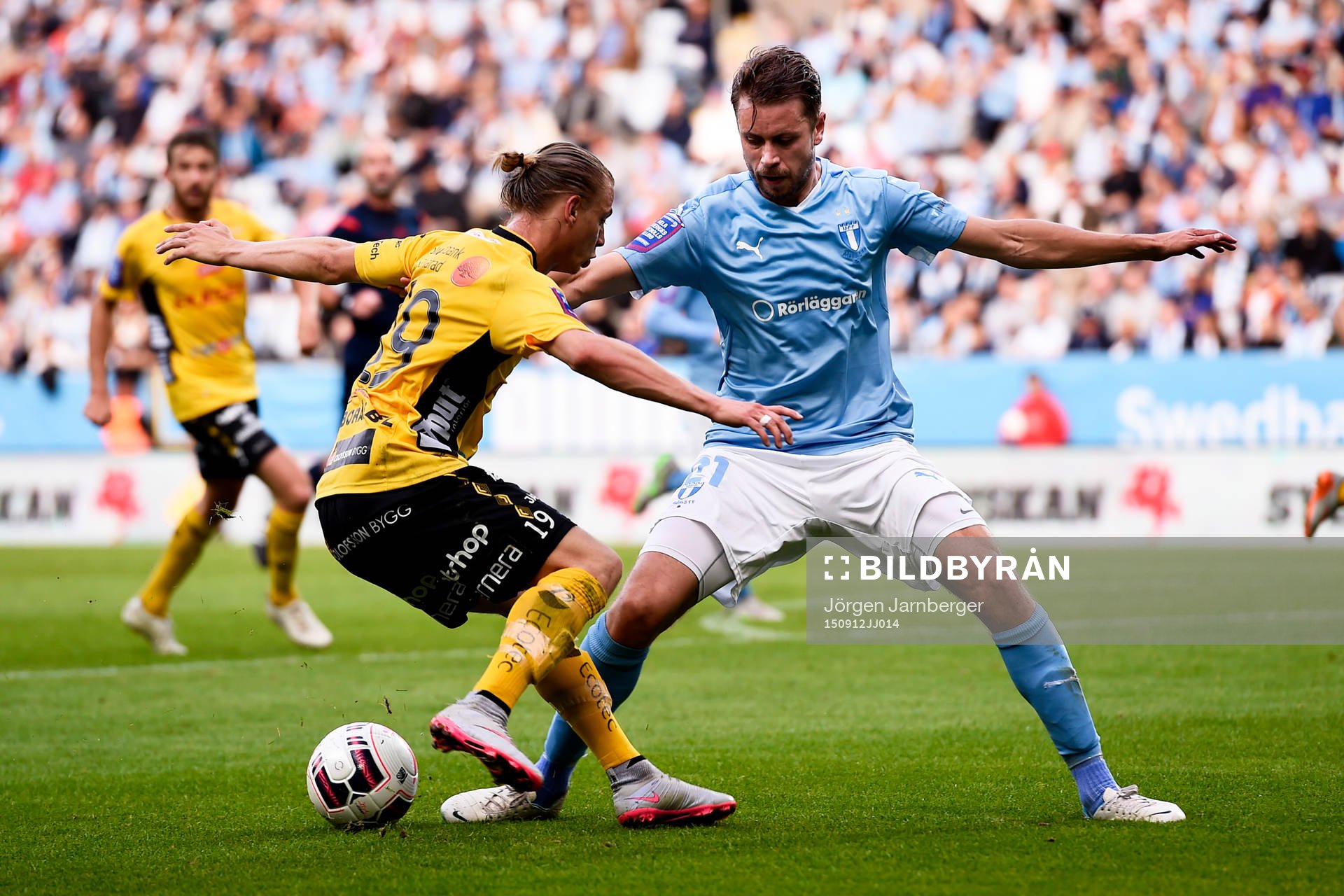 Malmö FFs Kari Arnason och Elfsborgs Simon Hedlund