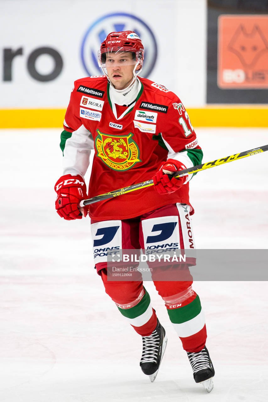 Moras Patrik Eklund i ishockeymatchen i hockeyallsvenskan