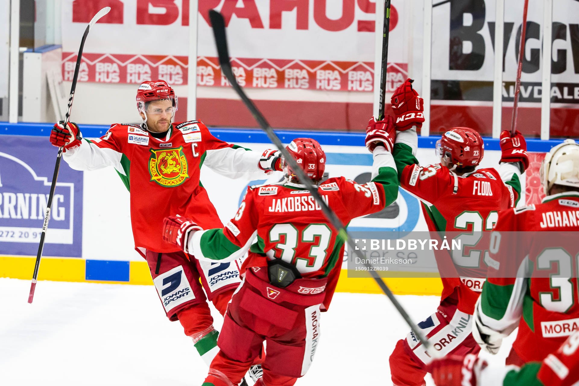 Moras Daniel Hermansson jublar
