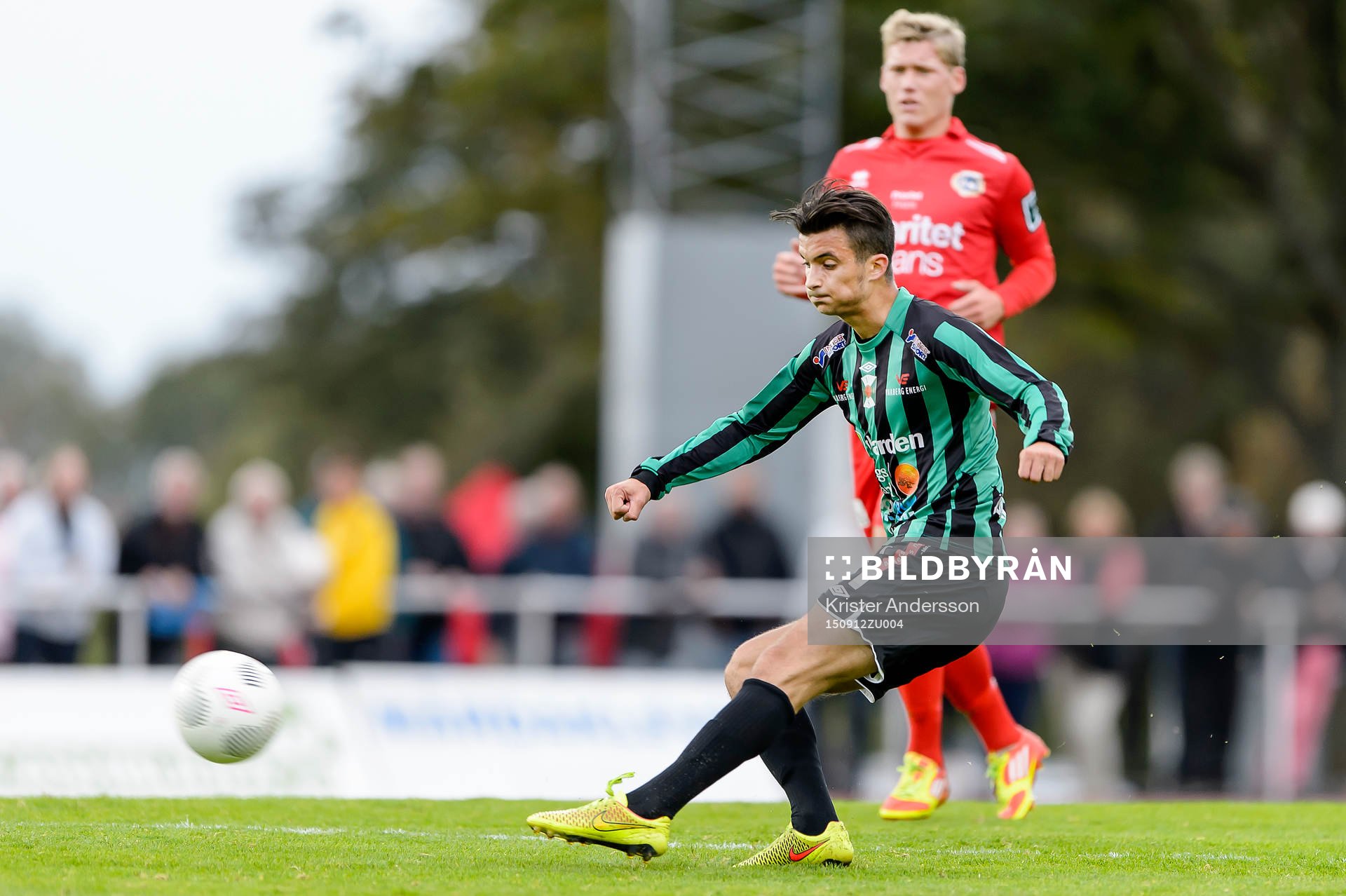 Varbergs Arbios Mzi under fotbollsmatchen i Superettan mellan Varberg och Utsikten den 12 september 2015 i Varberg.