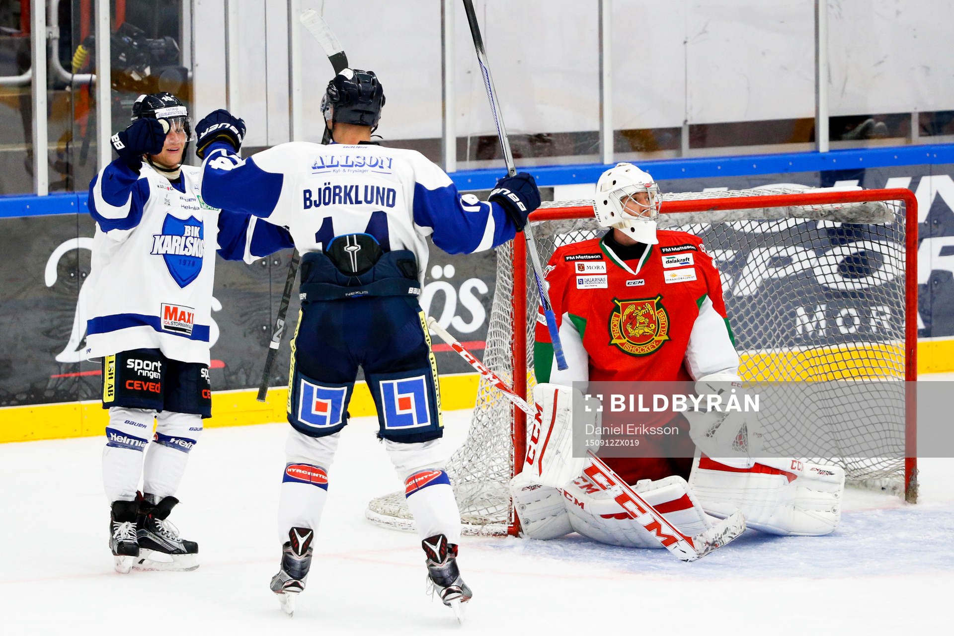 Karlskogas Marcus Nilsson och Henrik Björklund jublar