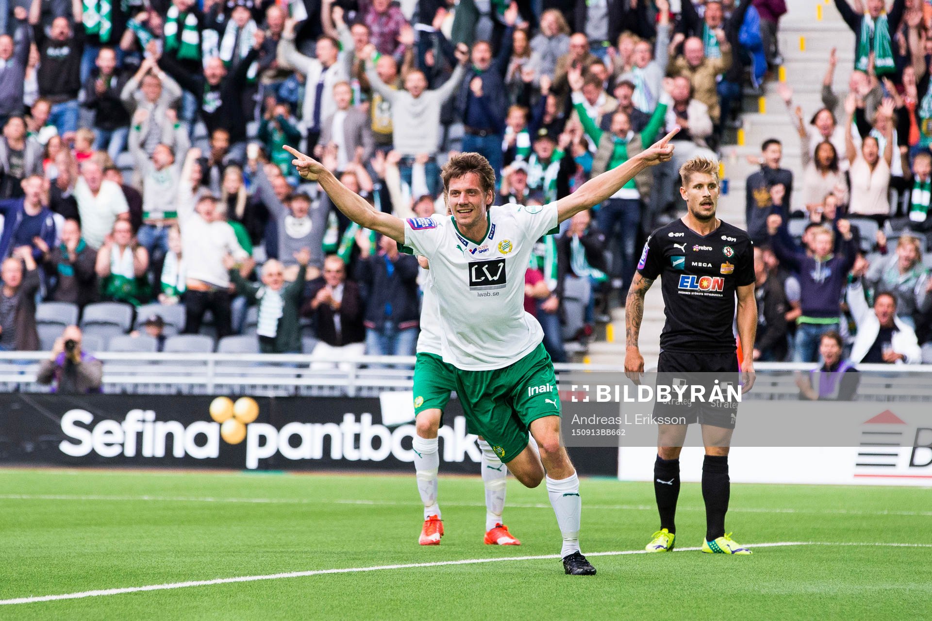 Hammarbys Jakob Orlov jublar efter att ha gjort 1-0 för Hammarby under fotbollsmatchen i Allsvenskan mellan Hammarby och Örebro den 13 september 2015 i Stockholm.