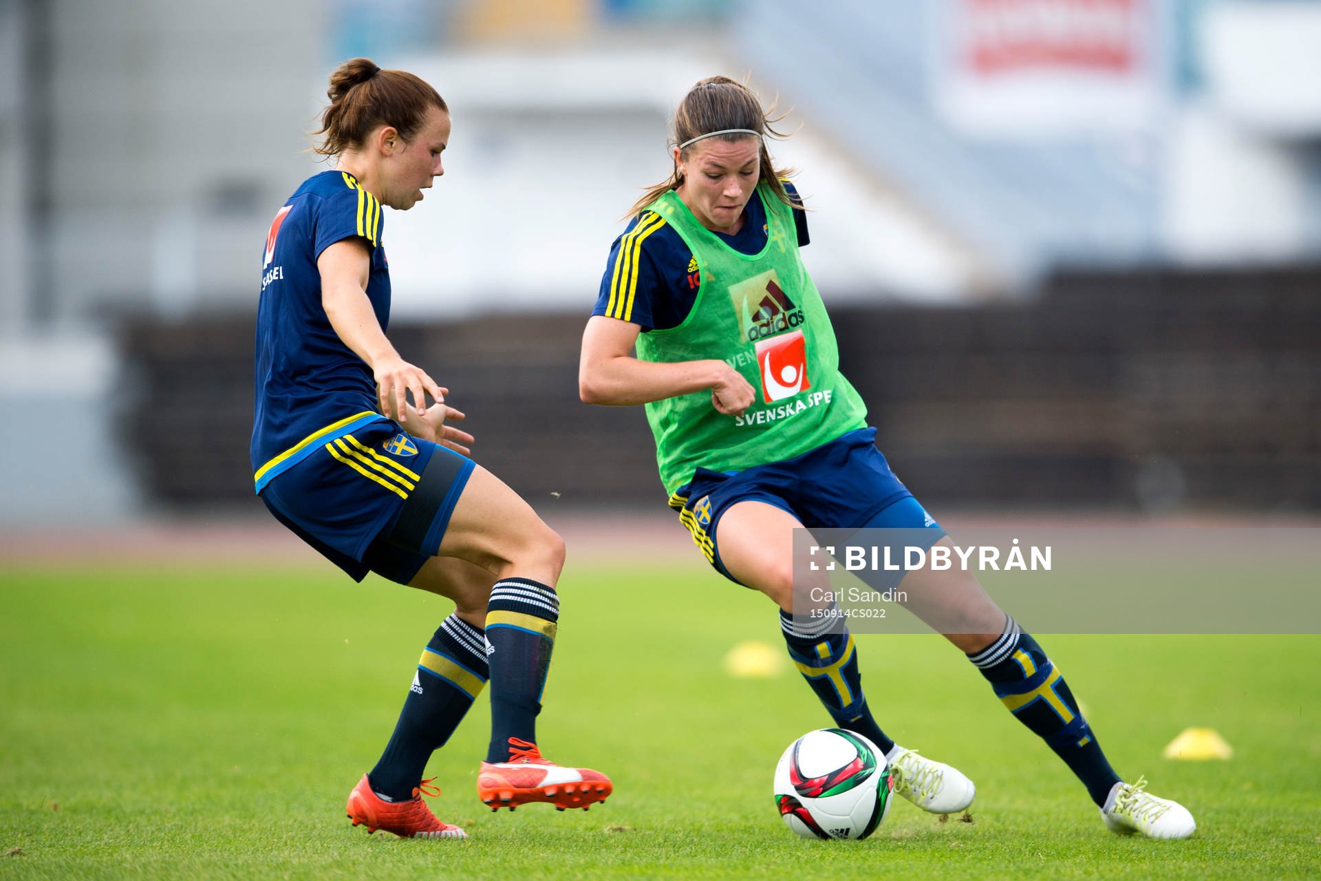 Sveriges Jessica Samuelsson och Pauline Hammarlund