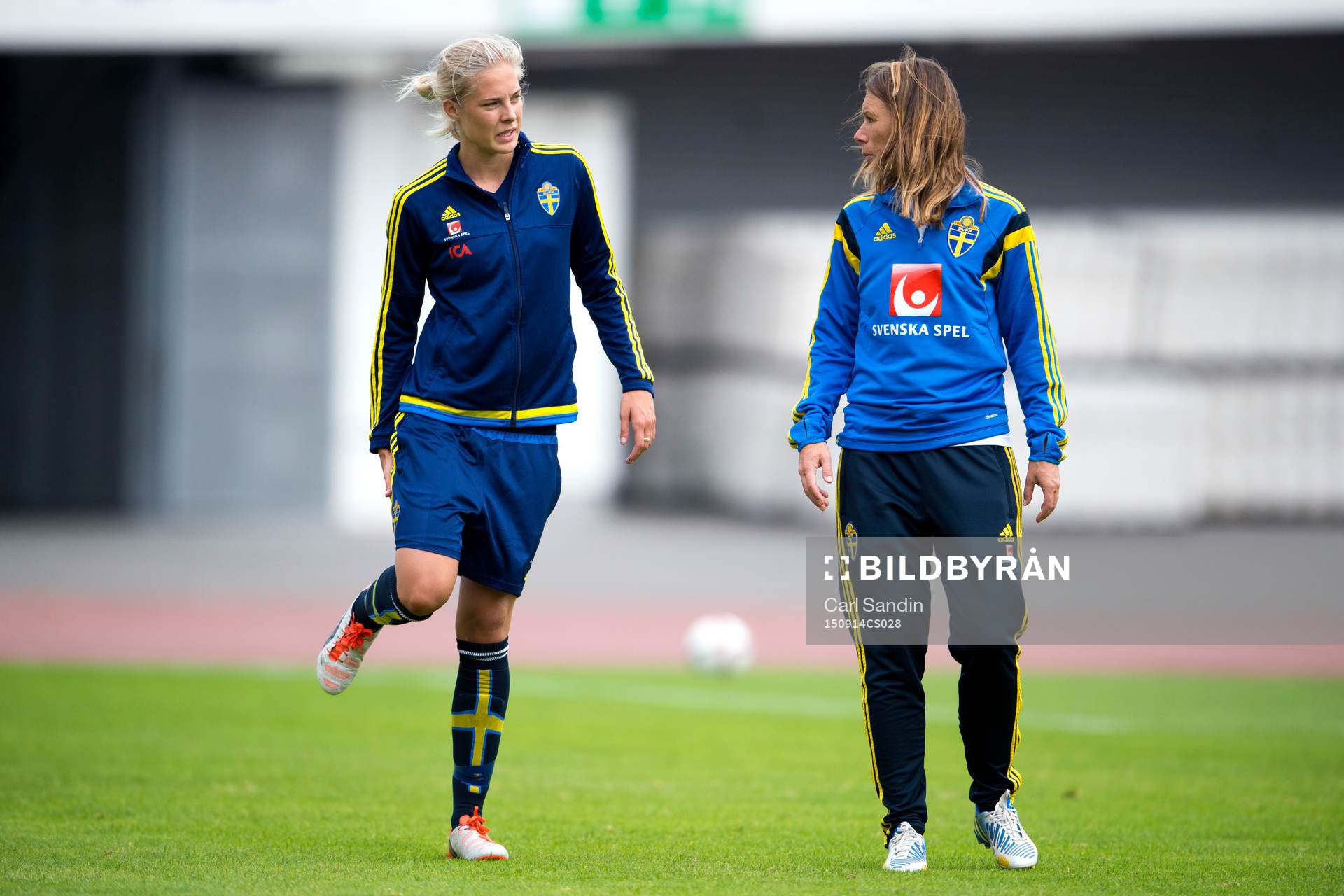 Sveriges Lina Hurtig och sjukgymnast Karin Schröder