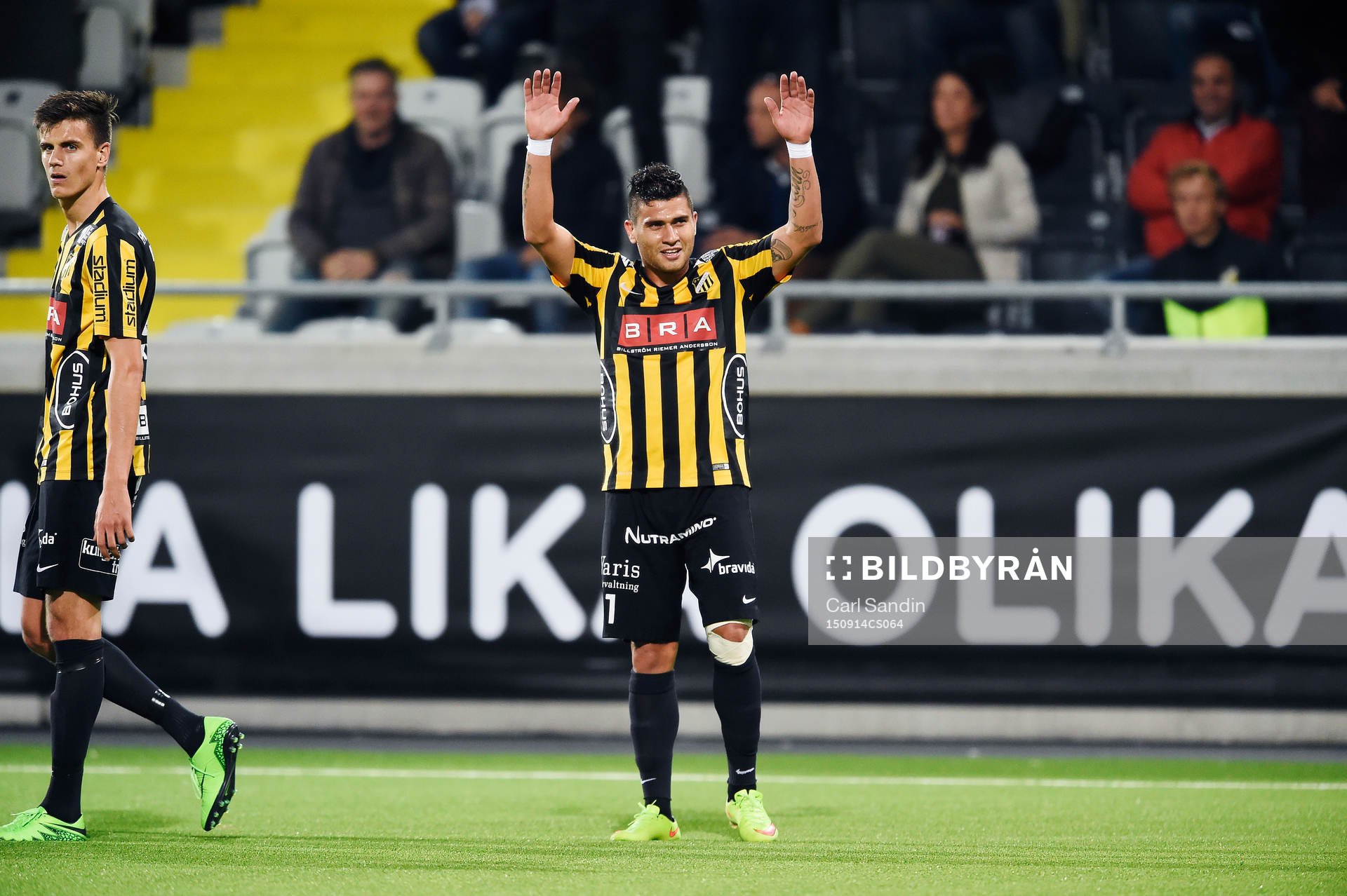 Häckens Paulo de Oliveira gör 4-1 och jublar under en fotbollsmatch i Allsvenskan mellan Häcken och Halmstad den 14 september 2015 i Göteborg.