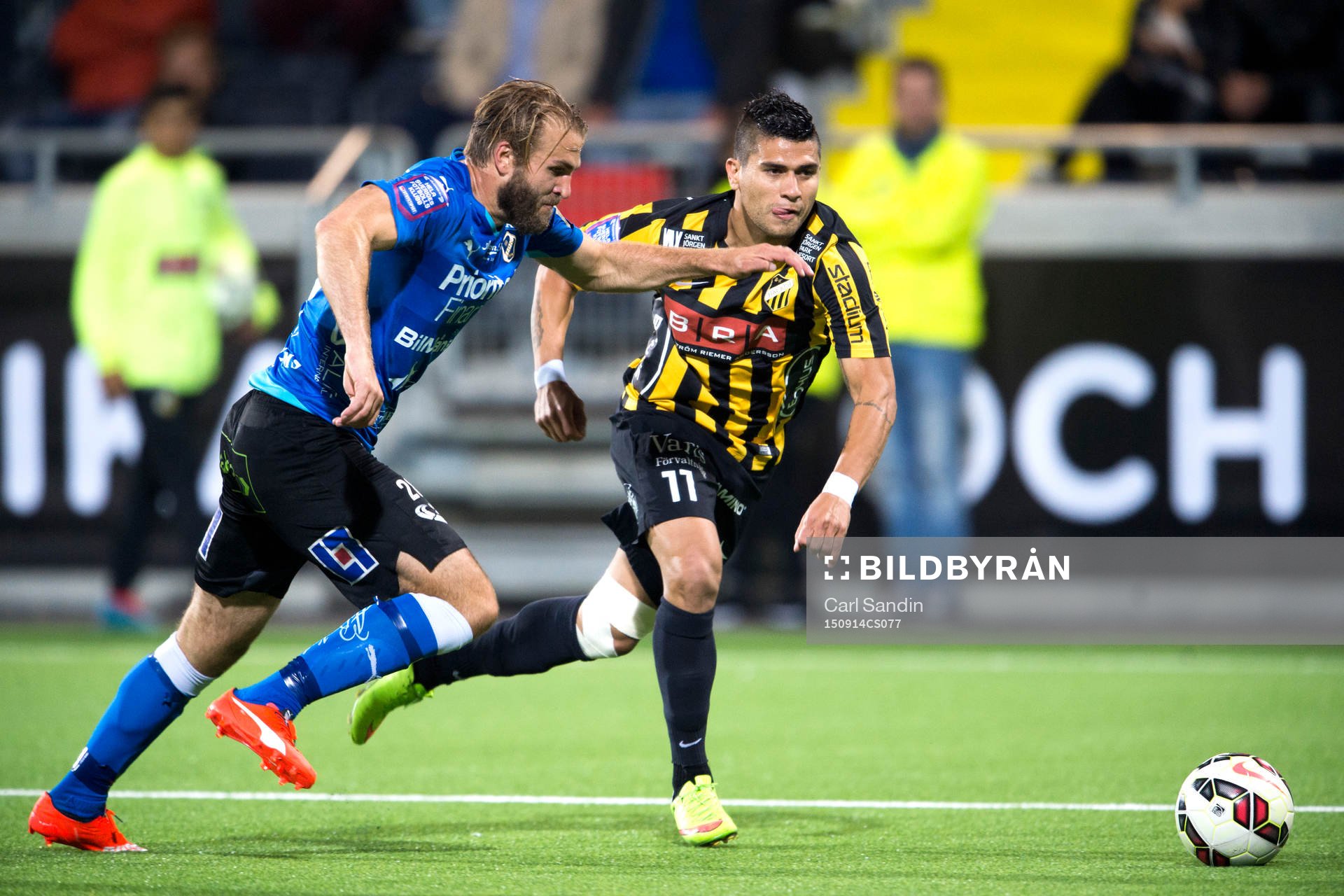 Halmstads Jesper Westerberg och Häckens Paulo de Oliveira