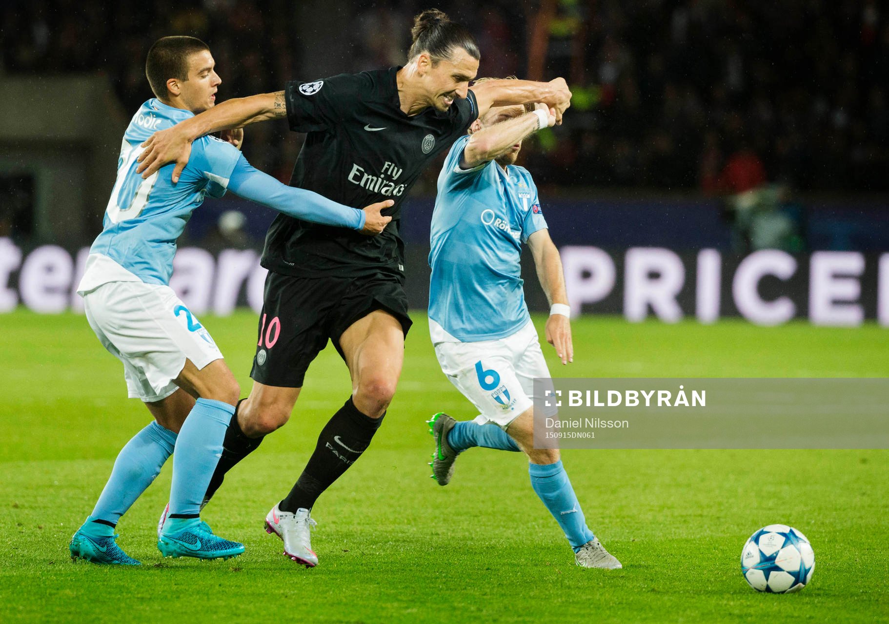 s Zlatan Ibrahimovic och Malmös Vladimir Rodic och Oscar