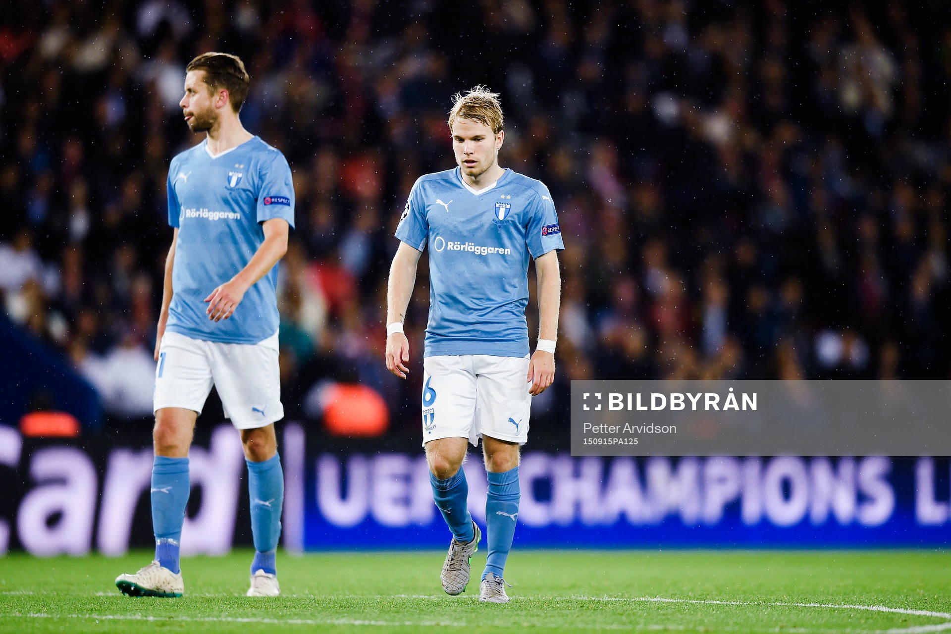 Malmö FFs Kari Arnason och Oscar Lewicki deppar