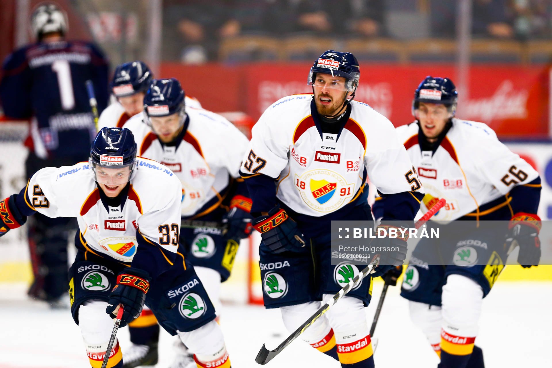 Djurgårdens Linus Hultström jublar