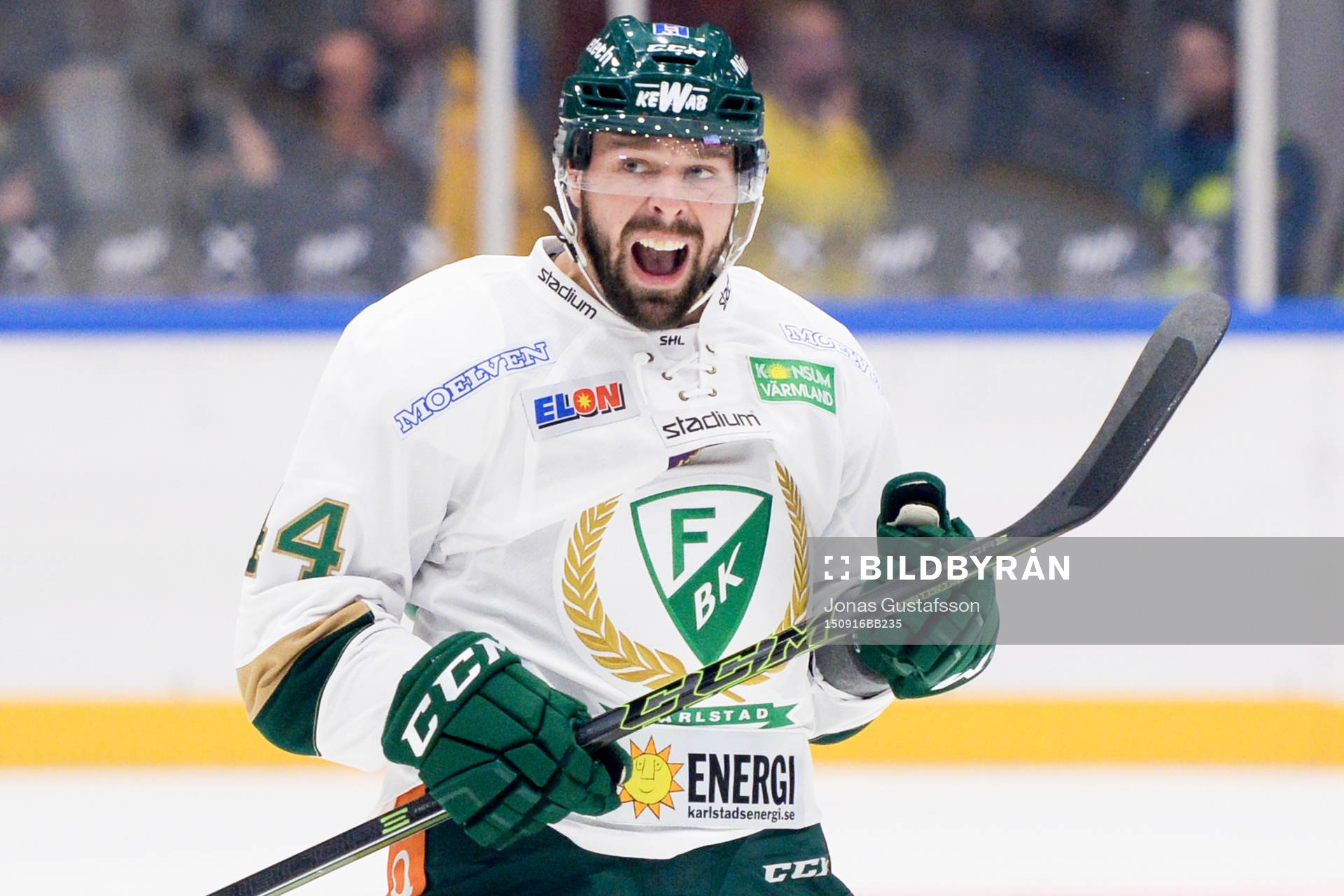 Färjestads Milan Gulas jublar