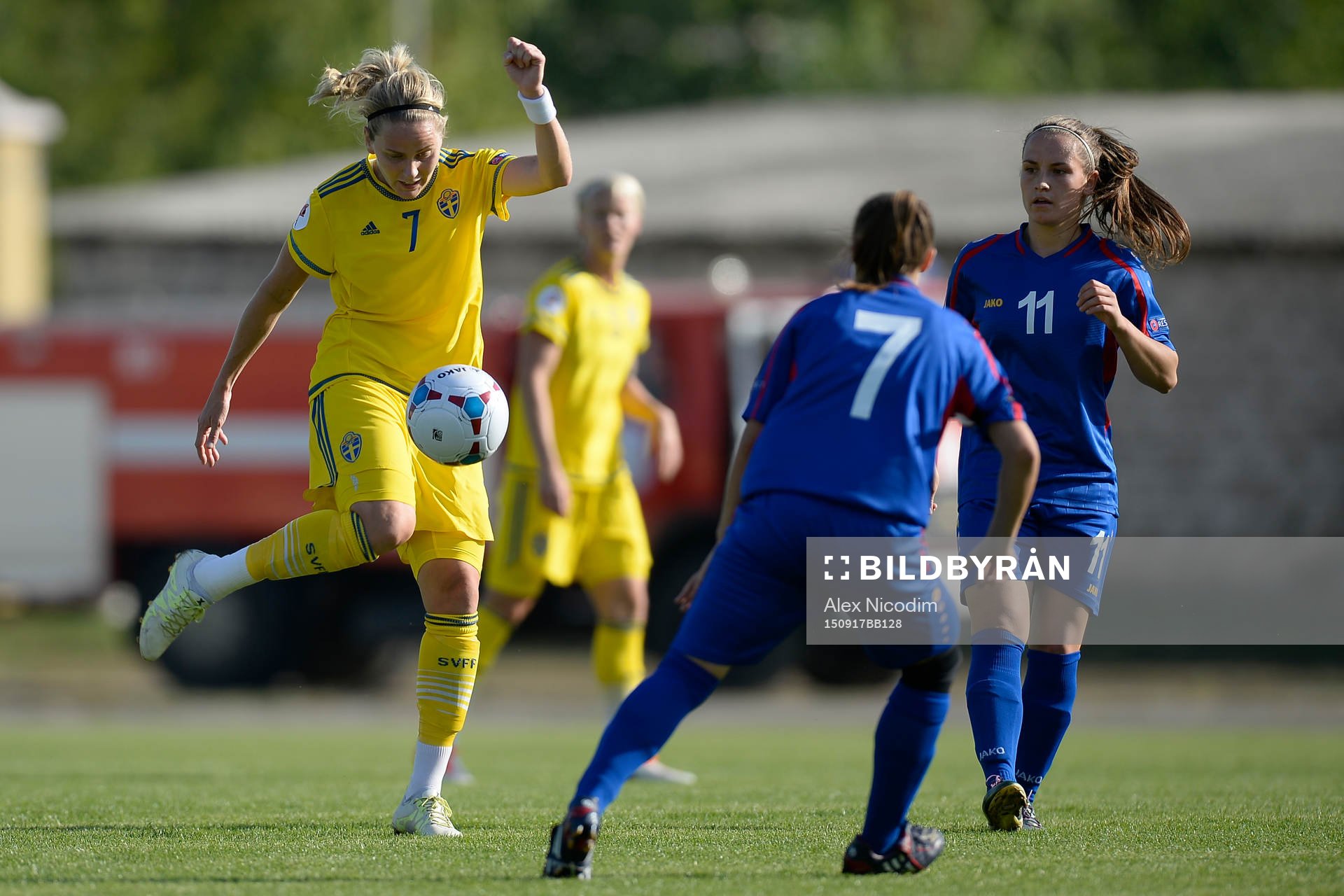 Sveriges Lisa Dahlkvist och Moldaviens Eugenia Miron
