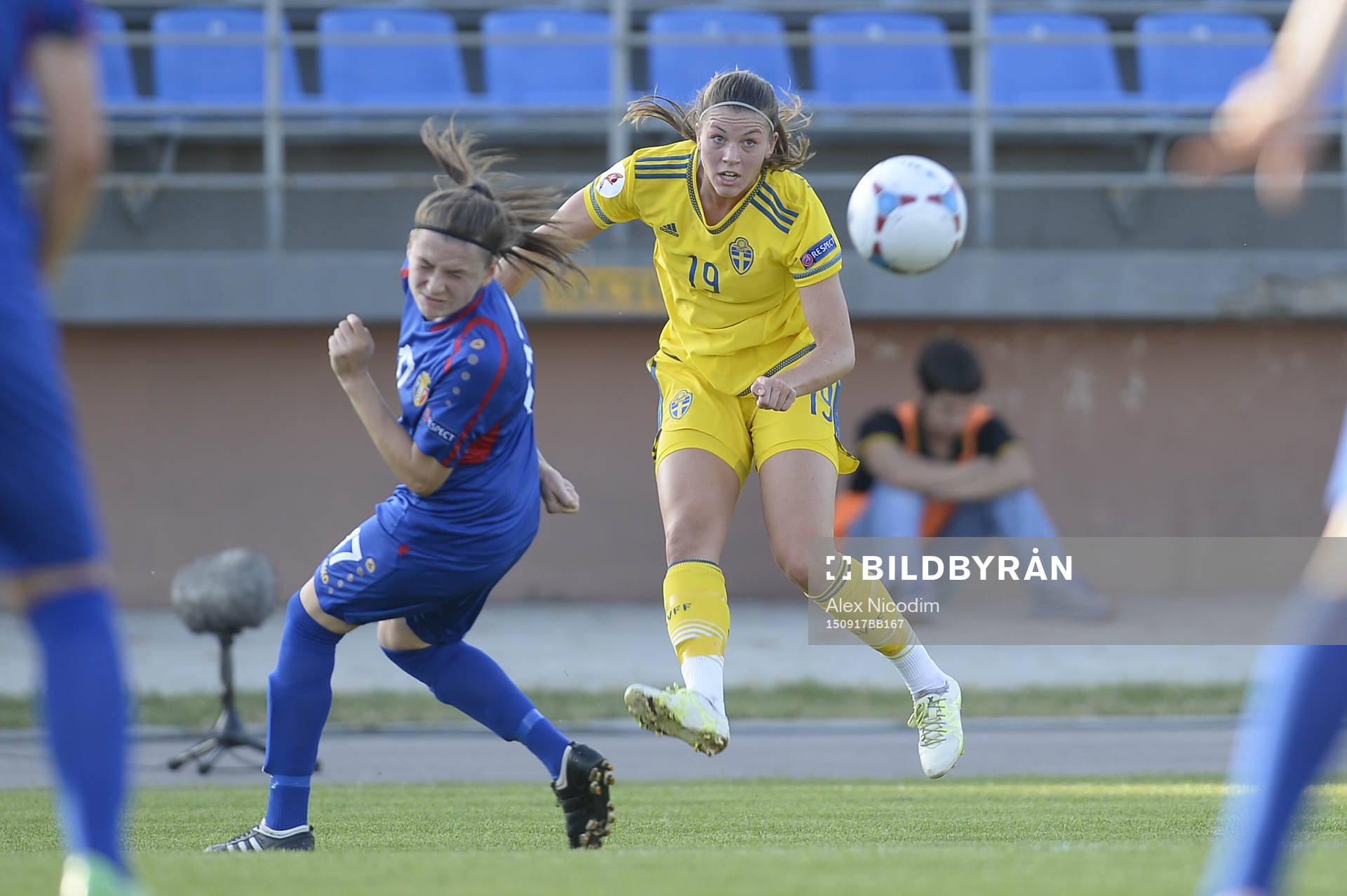 Sveriges Pauline Hammarlund och Moldaviens Ludmila Caraman