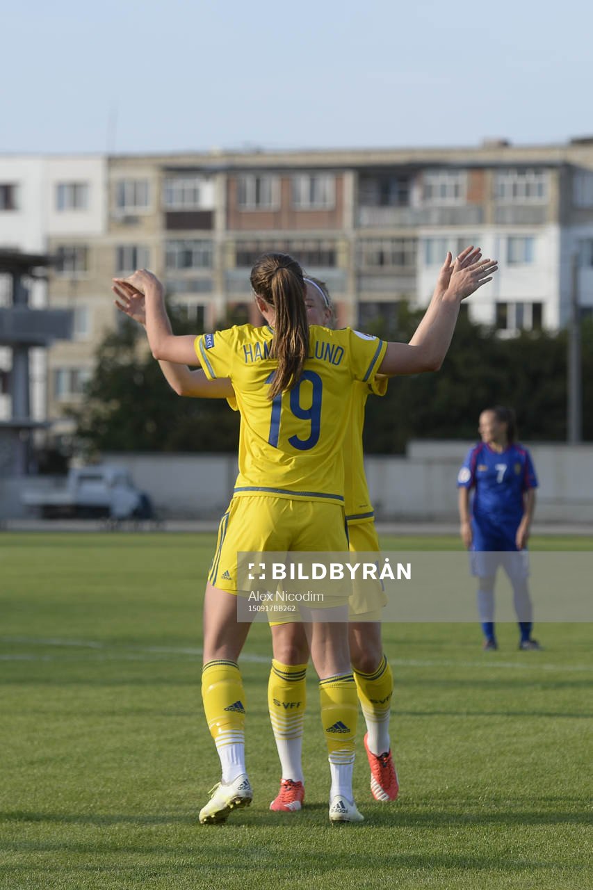 Sveriges Pauline Hammarlund jublar