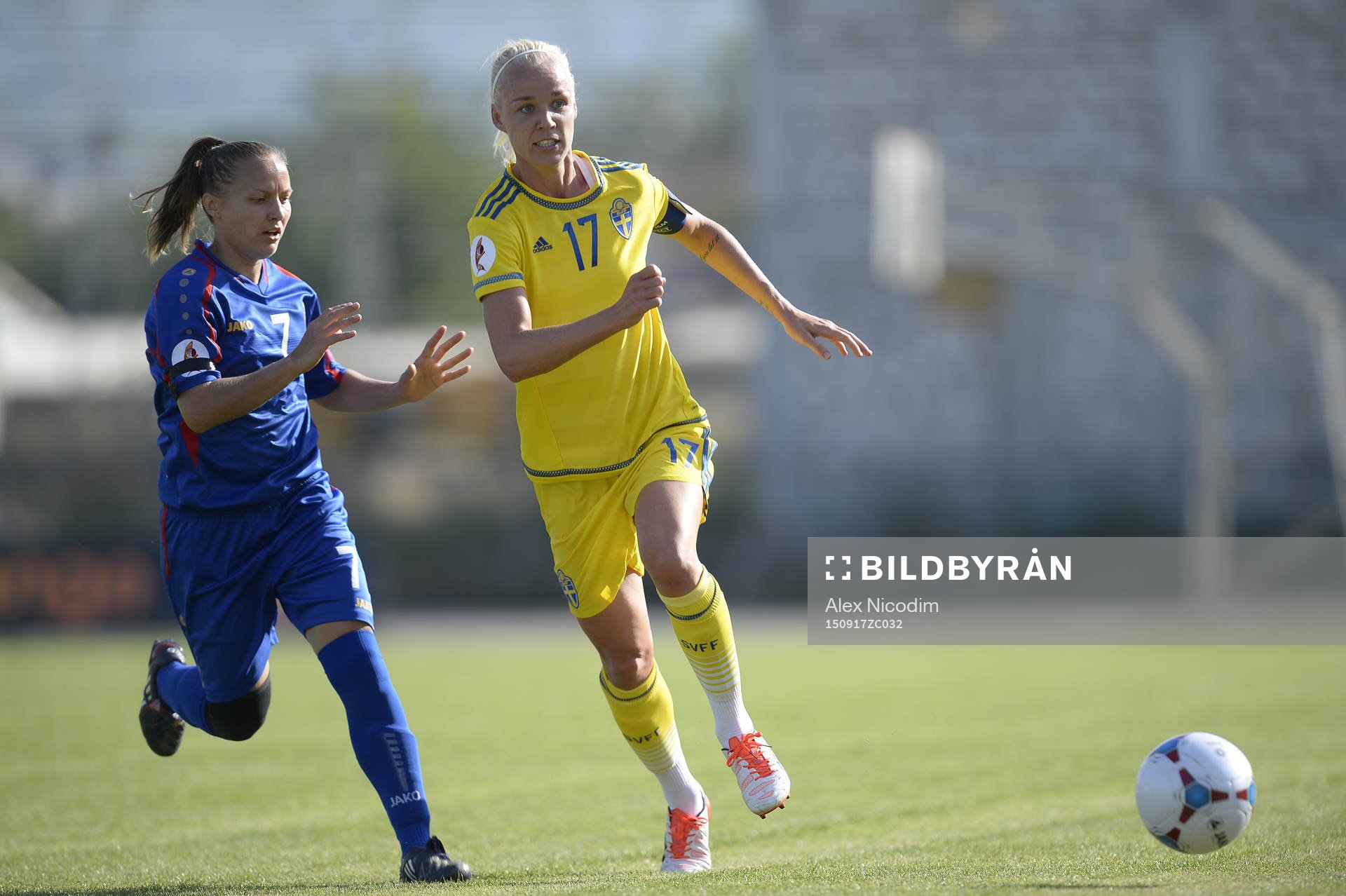 Moldaviens Ludmila Caraman och Sveriges Caroline Seger