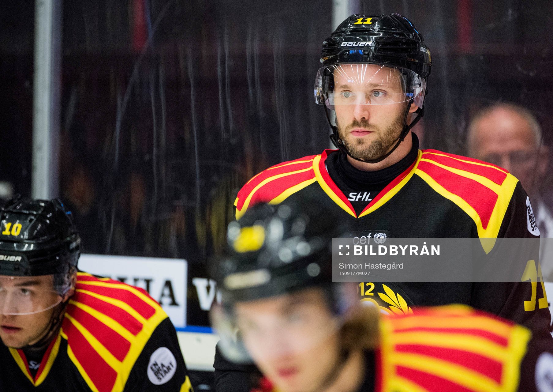 Brynäs Jesper Ollas före ishockeymatchen i SHL mellan