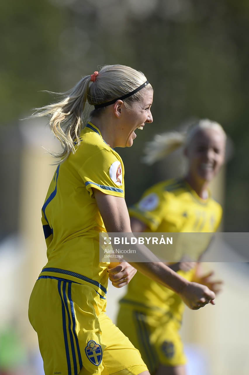 Sveriges Olivia Schough jublar