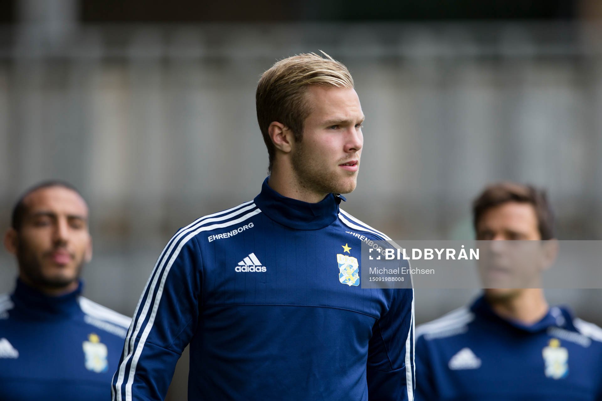 IFK Göteborgs Gustav Engvall, bakom går Haitam Aleesami