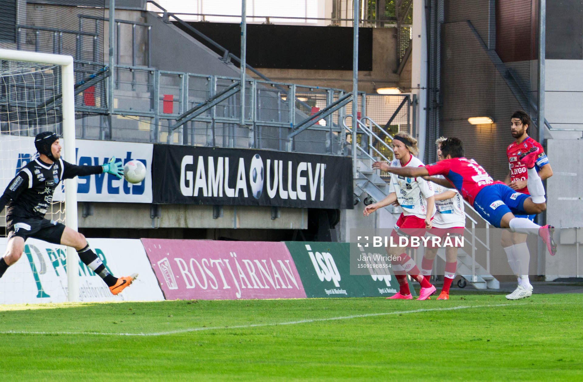 Örgrytes William Atushkadeh gör 1-0