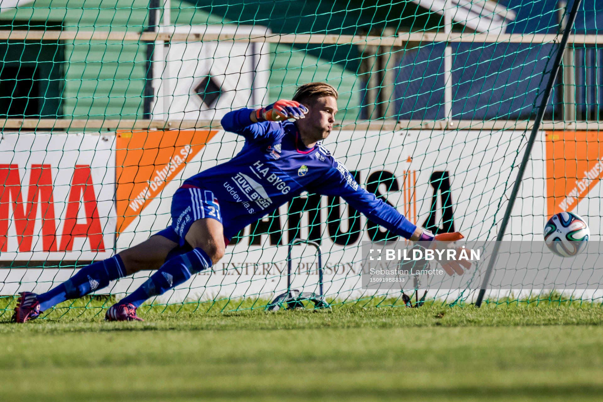 Ljungskiles målvakt Jonathan Johansson