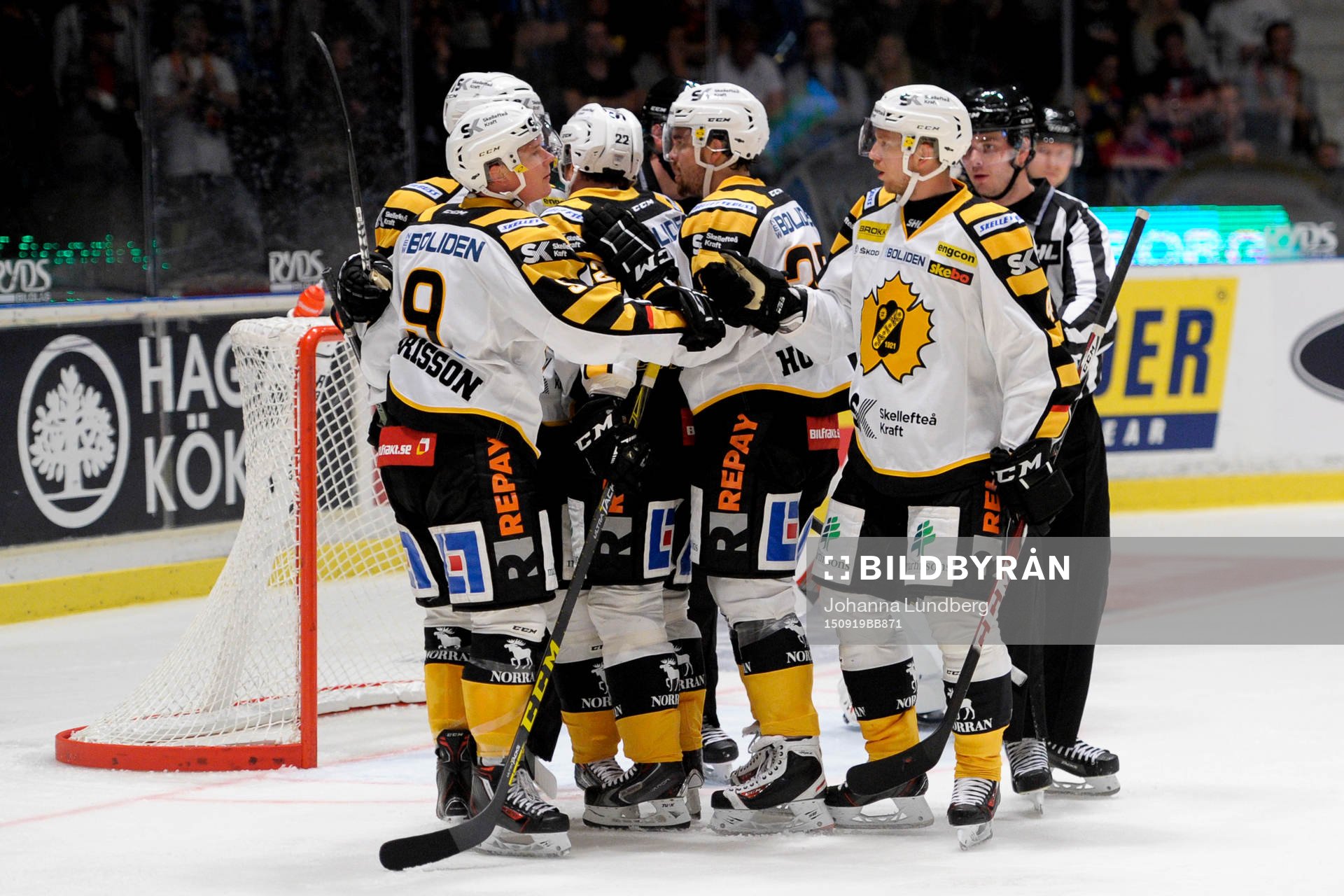 Skellefteås Janne Pesonen jublar