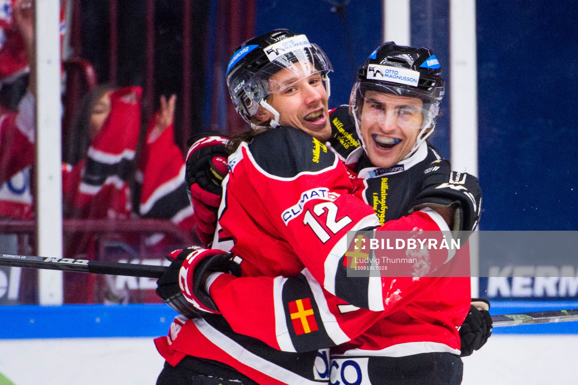 Malmö Redhawks Nils Andersson kramar om Andreas Thuresson