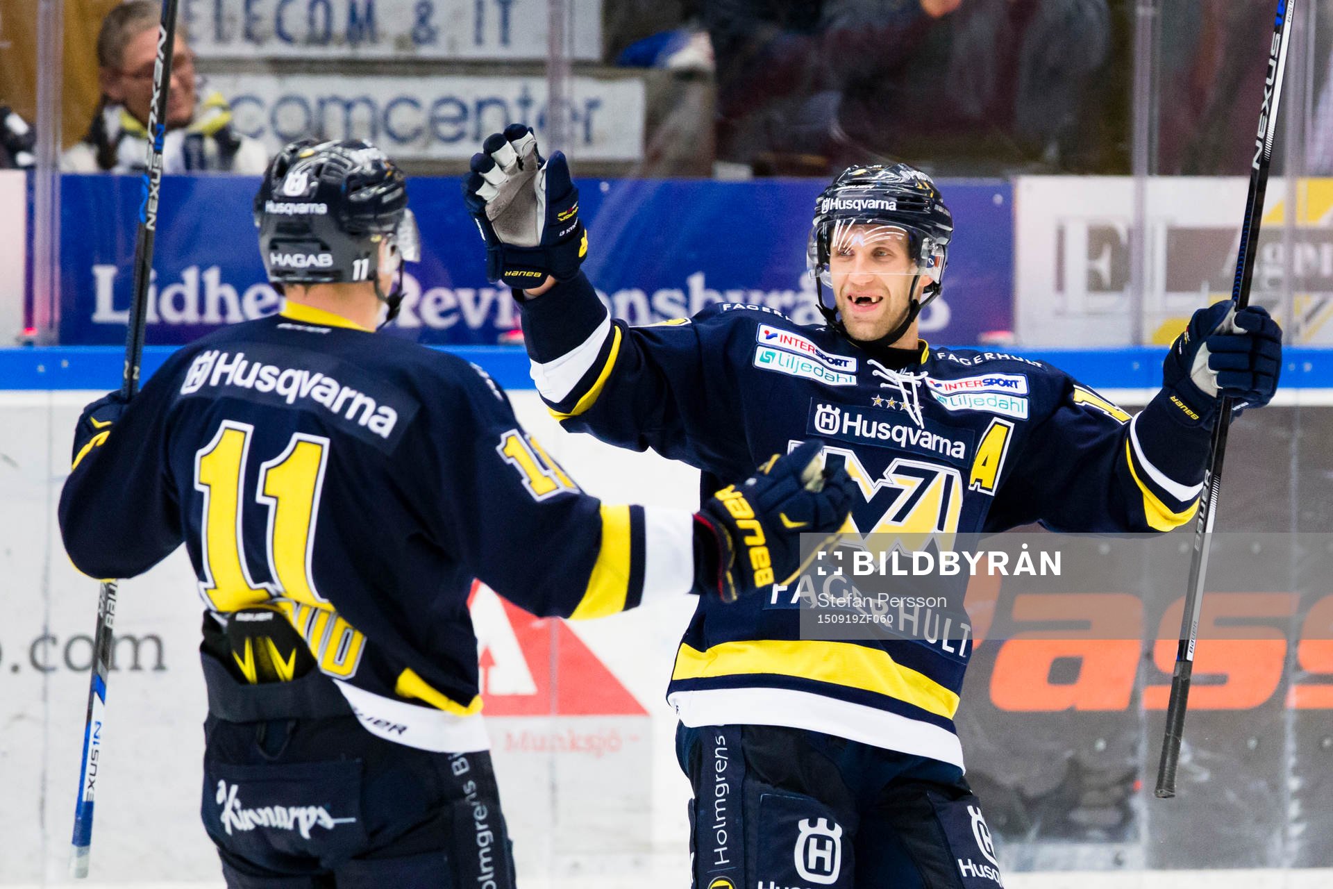 s Simon Önerud och Martin Thörnberg jublar