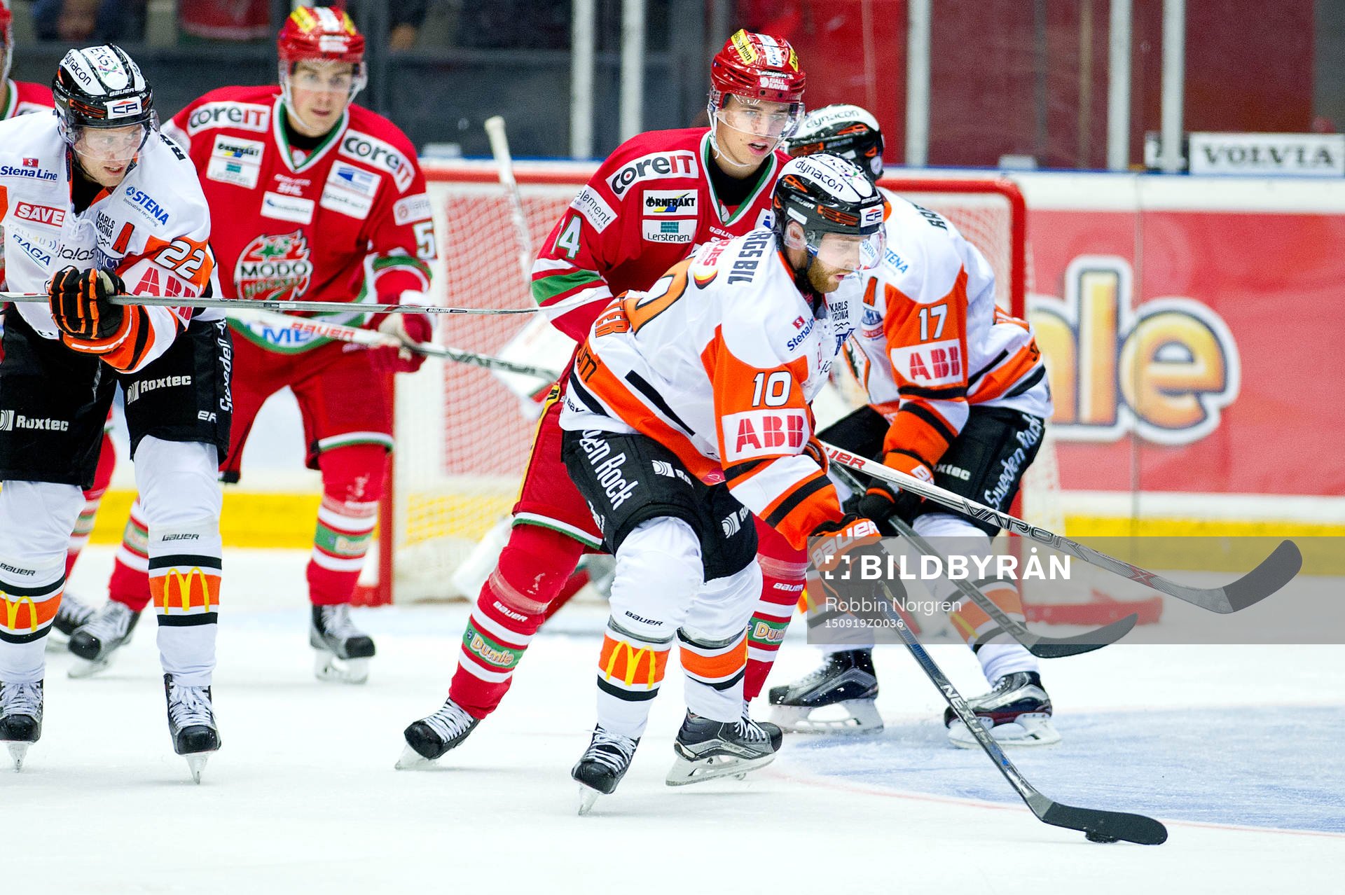 Karlskronas Alexander Bergström, Modos Emil Pettersson och