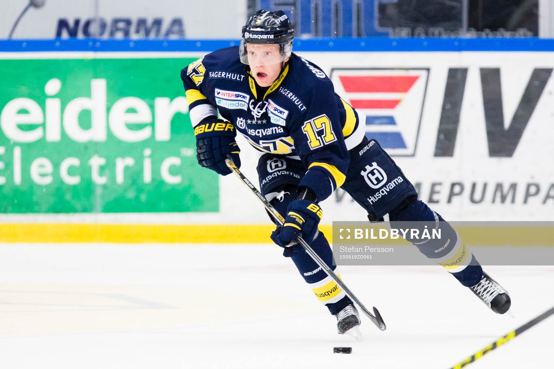 s Emil Johansson