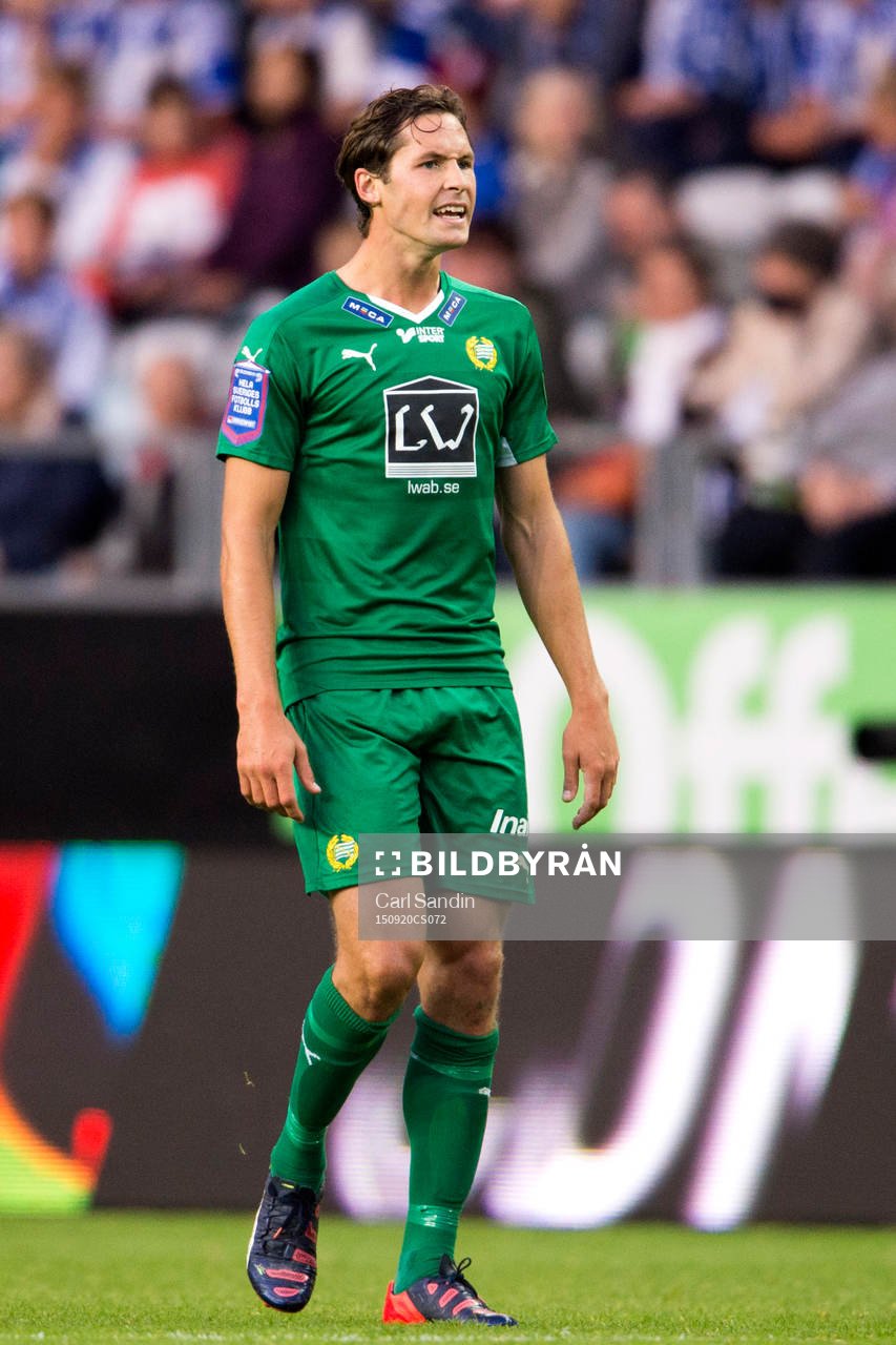 Hammarbys Philip Haglund reagerar