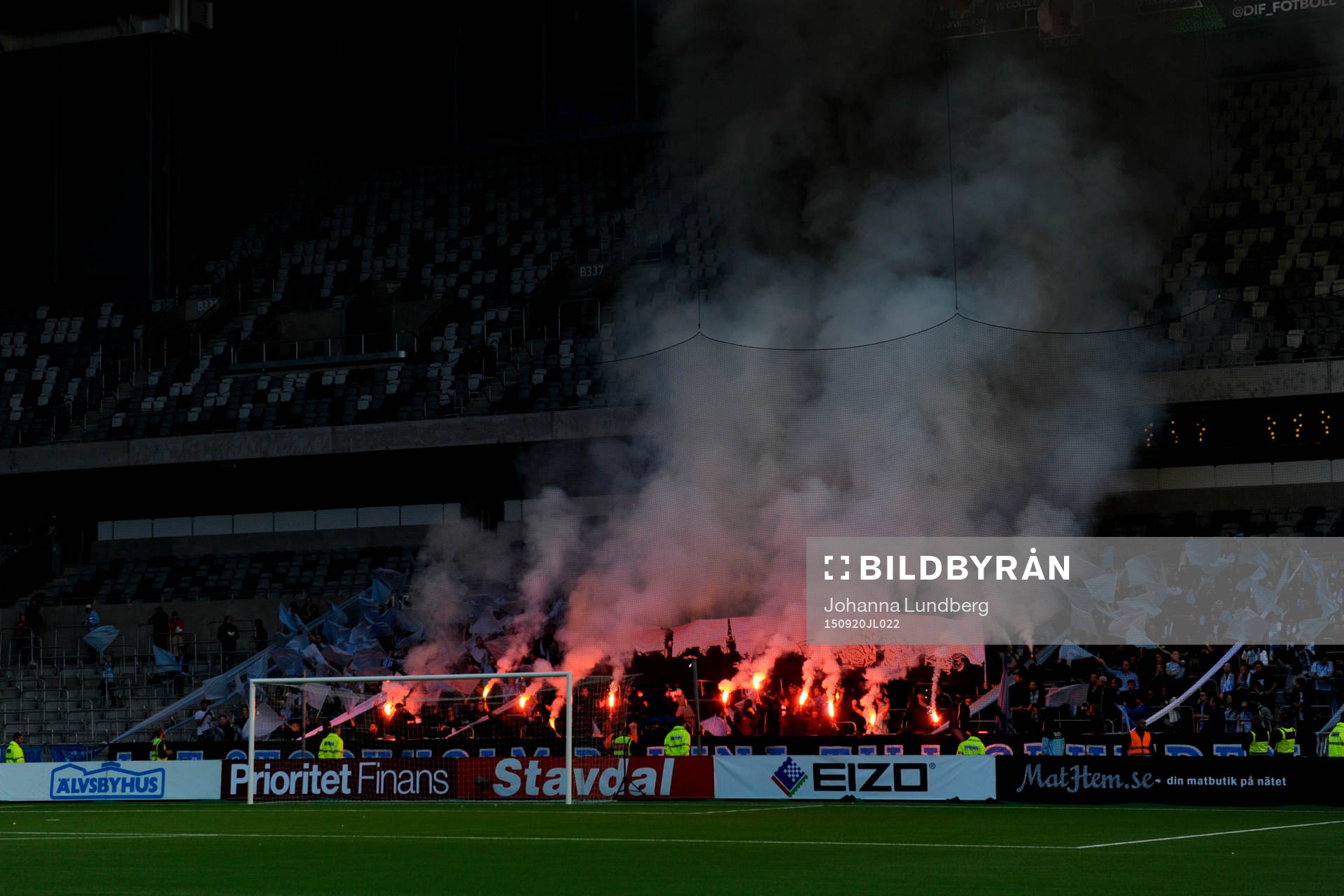 Malmös supportrar tände bengaler