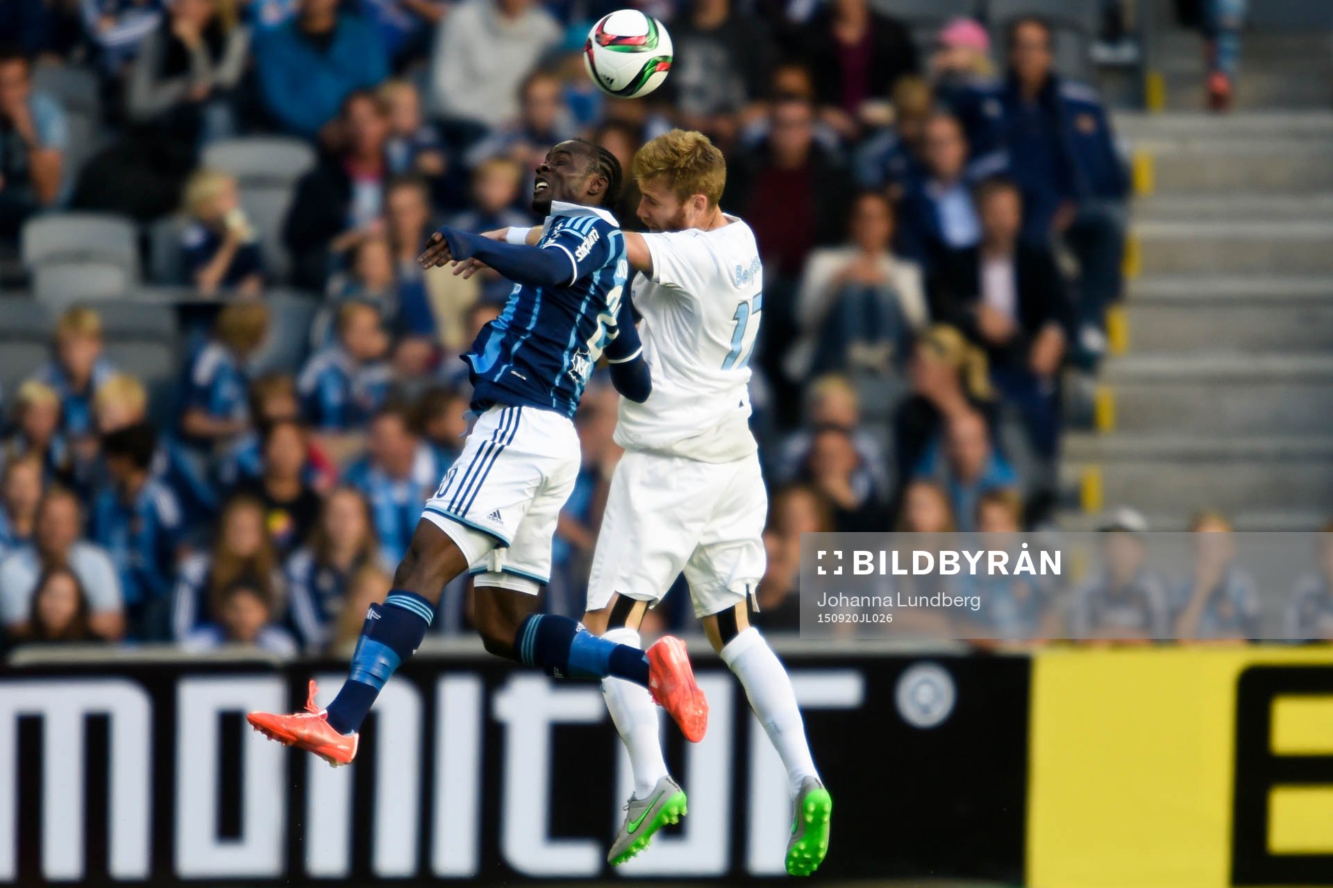Djurgårdens Sam Johnson och Malmös Rasmus Bengtsson
