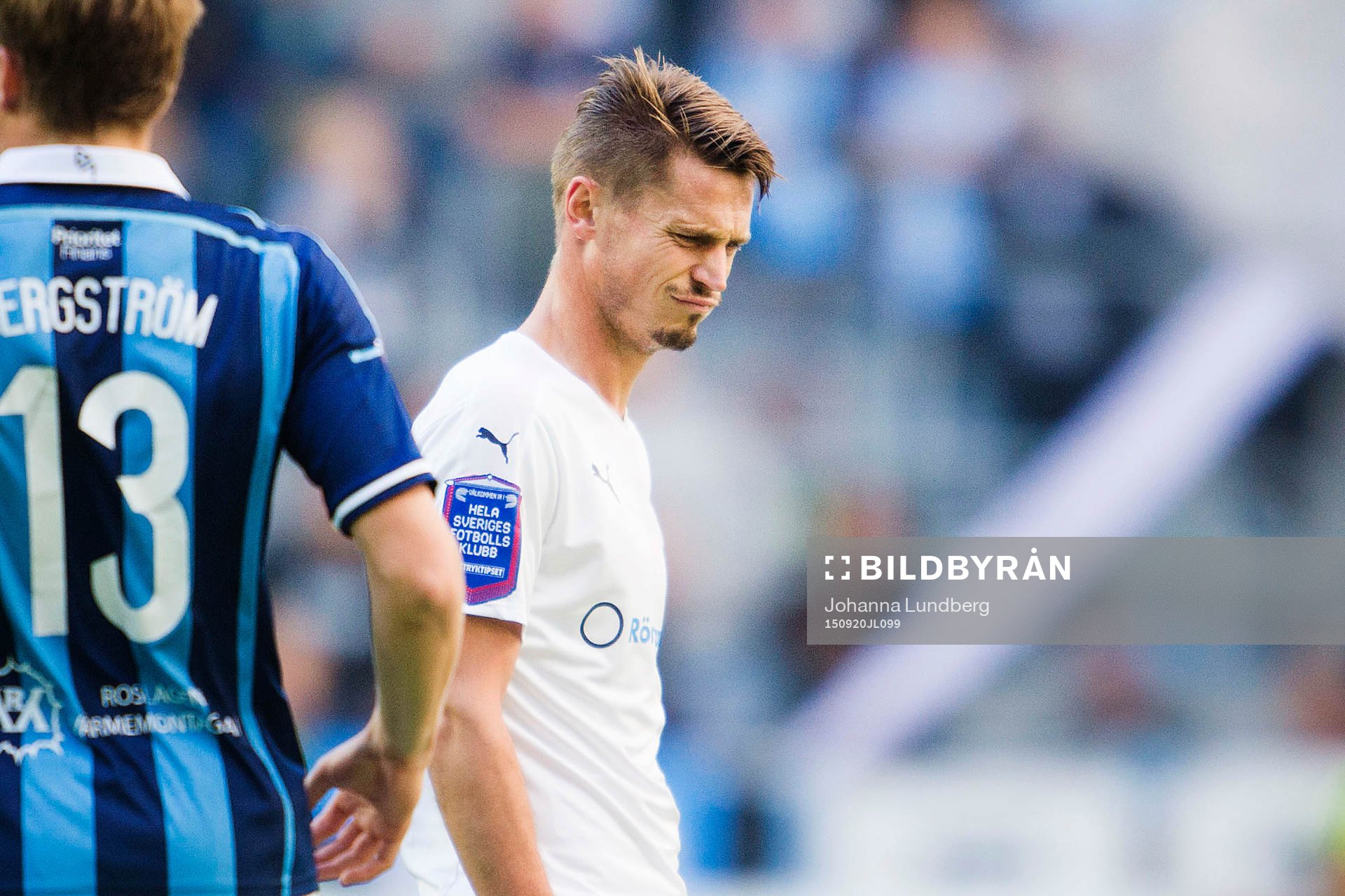 Malmös Markus Rosenberg reagerar mot domaren