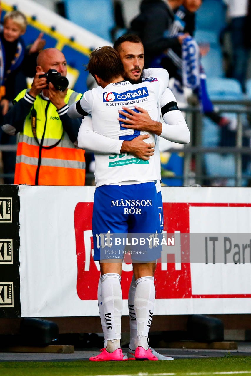 Norrköpings Emir Kujovic och Christoffer Nyman jublar