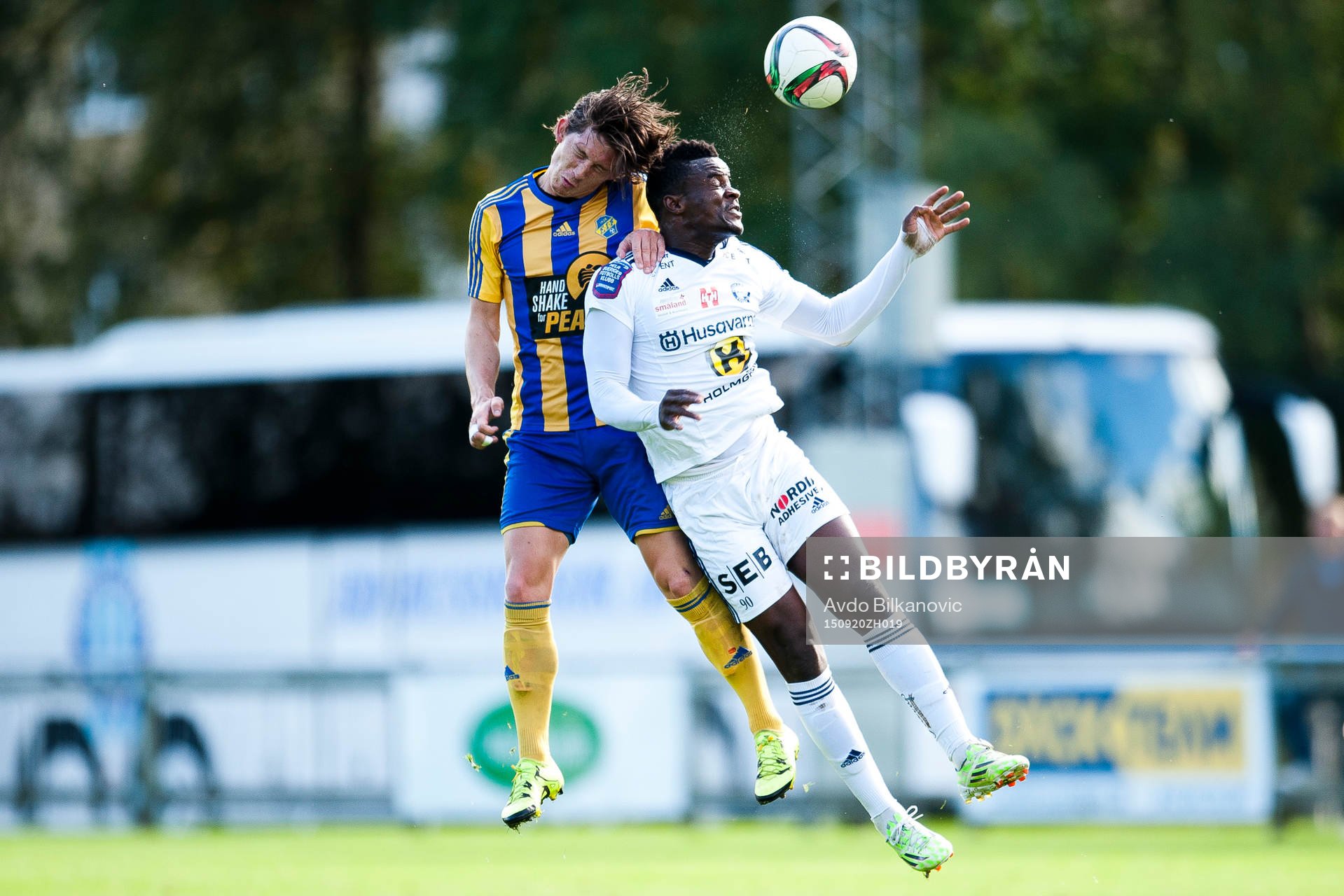 Eskilsminnes Robin Book och Husqvarnas Abdulai Zakaria
