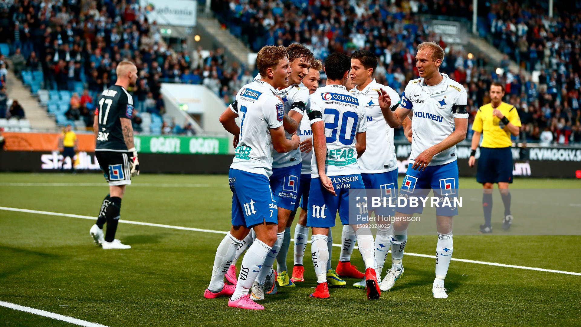 Norrköpings spelare jublar