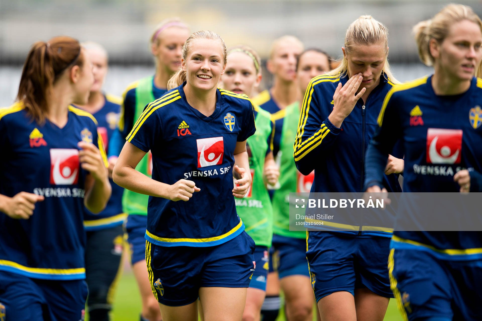 Magdalena Eriksson under en träning med det svenska damlandslaget i fotboll den 21 september 2015 i Göteborg.