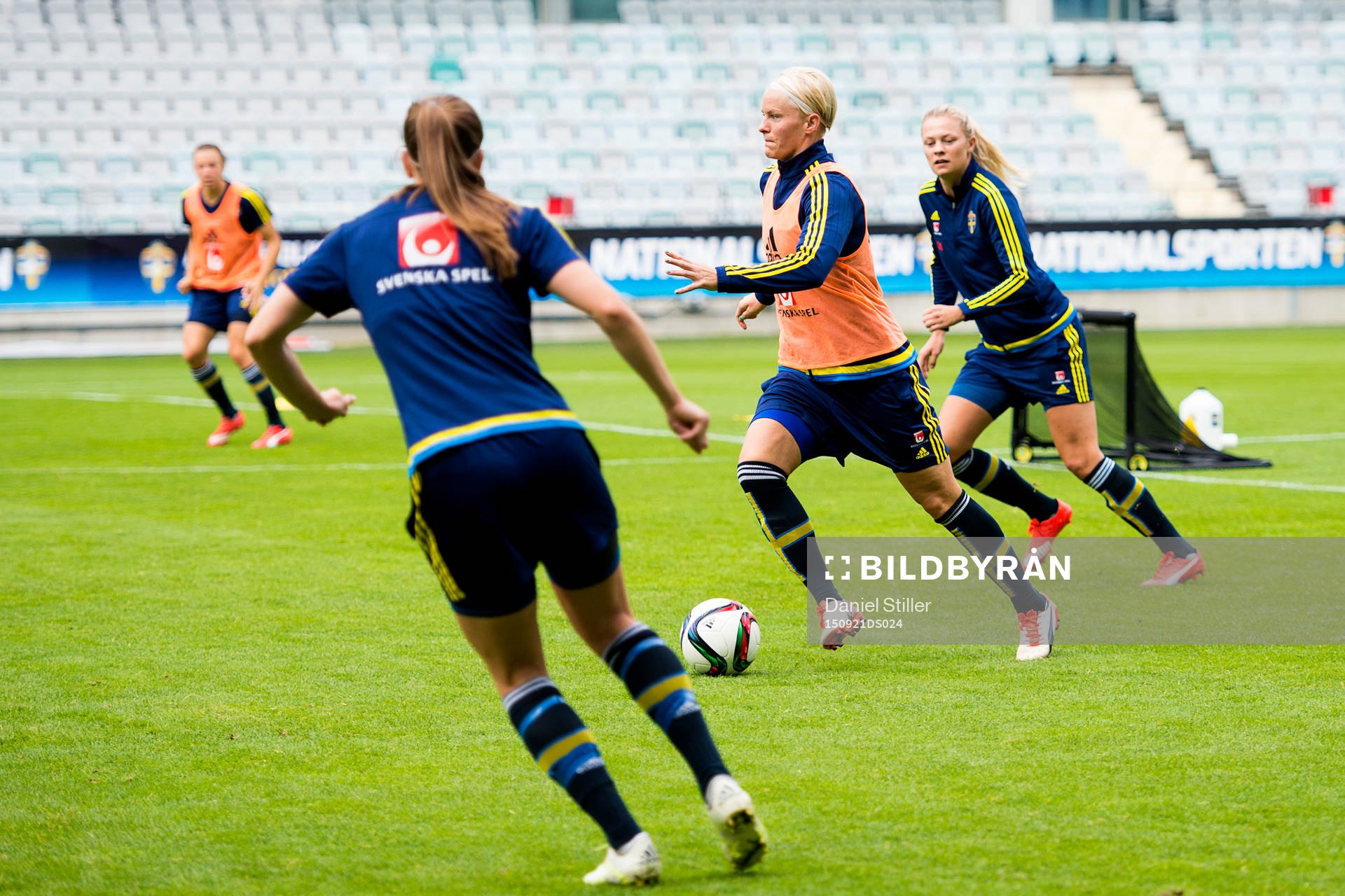 Nilla Fischer och Fridolina Rolfö