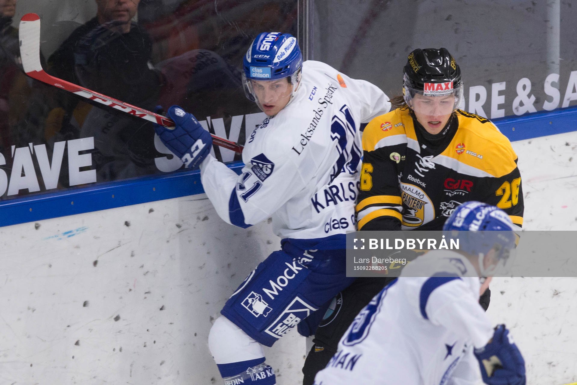 Panterns Johan Ivarsson och Leksands Martin Karlsson i
