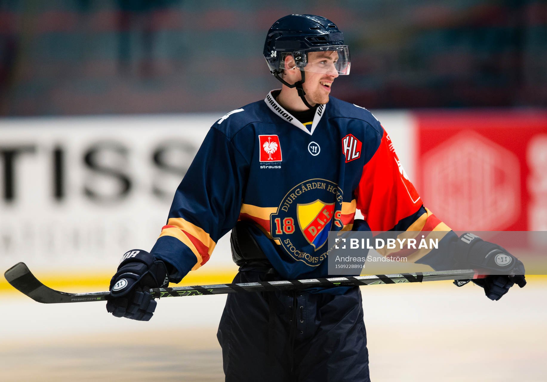 Djurgårdens Daniel Brodin ser glad ut