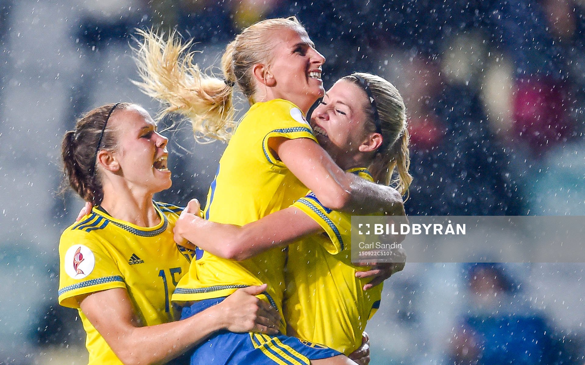 Sveriges Jessica Samuelsson , Sofia Jakobsson  och Olivia
