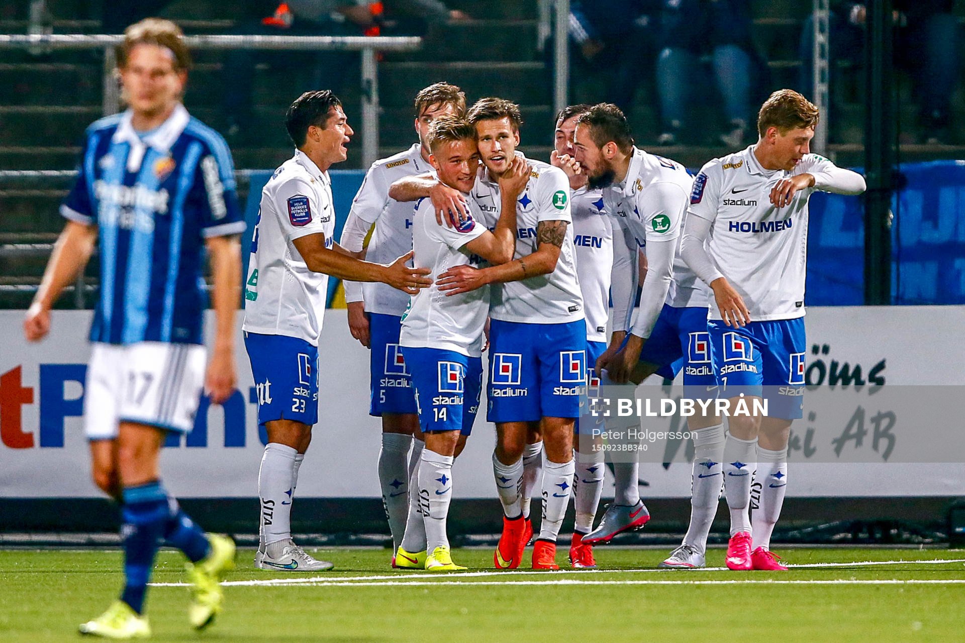 Norrköpings spelare firar 1-0 av Norrköpings Arnor Ingvi