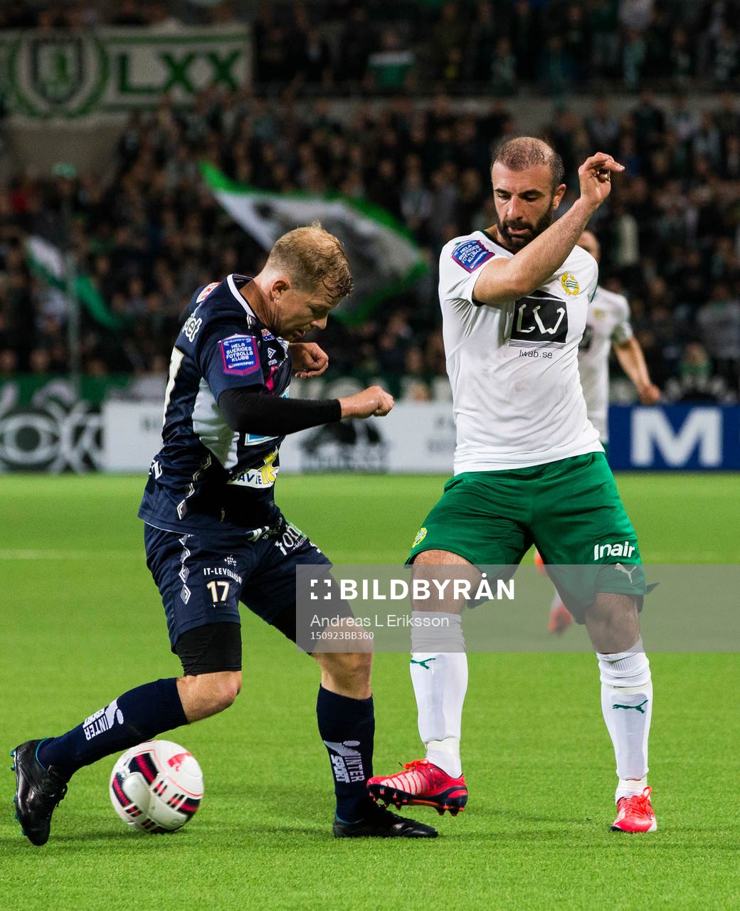 Gefles Jonas Lantto blir tunnlad av Hammarbys Kennedy