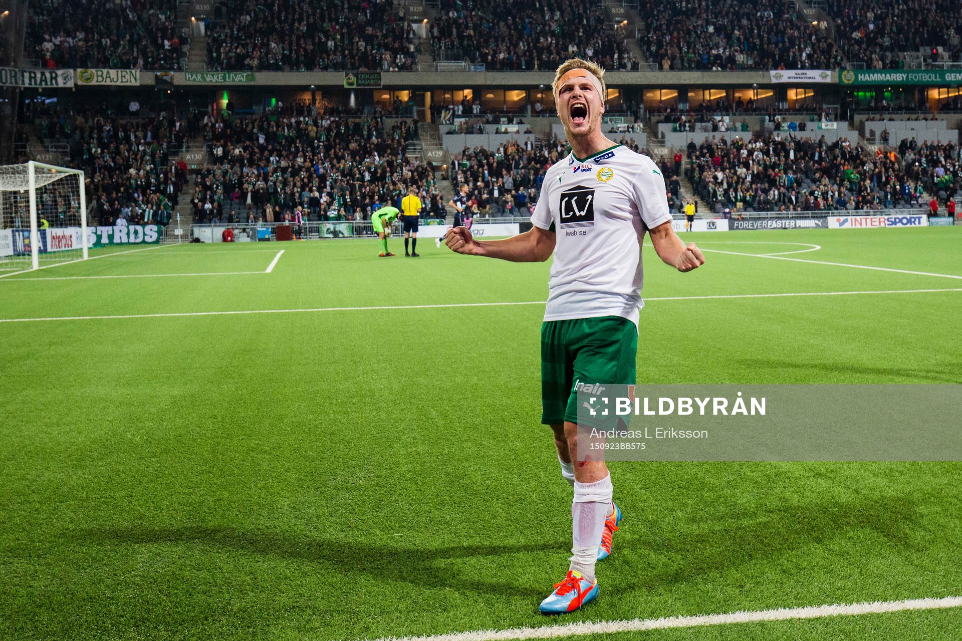 Hammarbys Erik Israelsson jublar