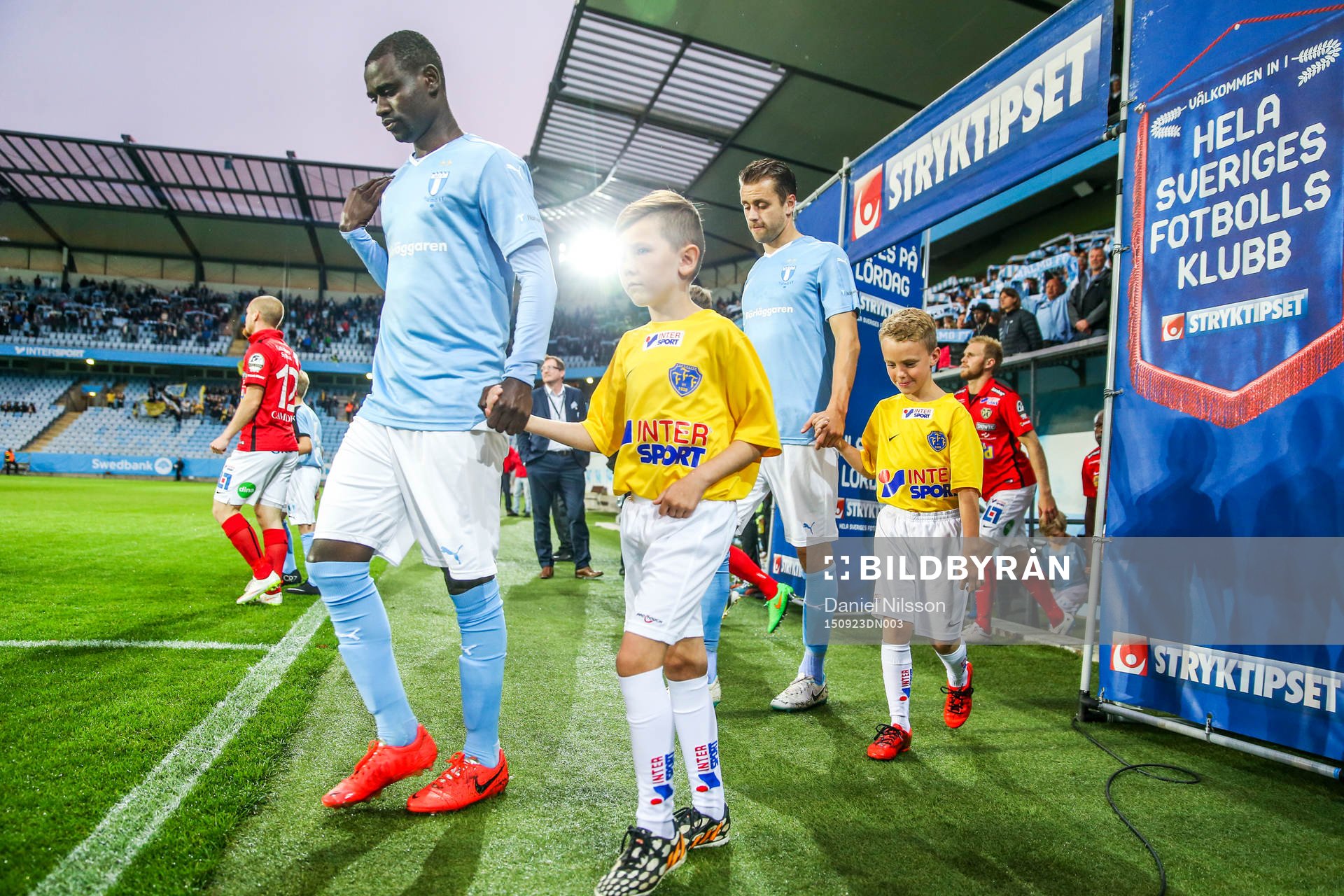 Malmös Enoch Kofi Adu före fotbollsmatchen i allsvenskan