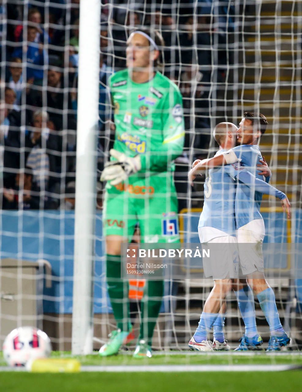 Malmös Markus Rosenberg och Jo Inge Berget jublar