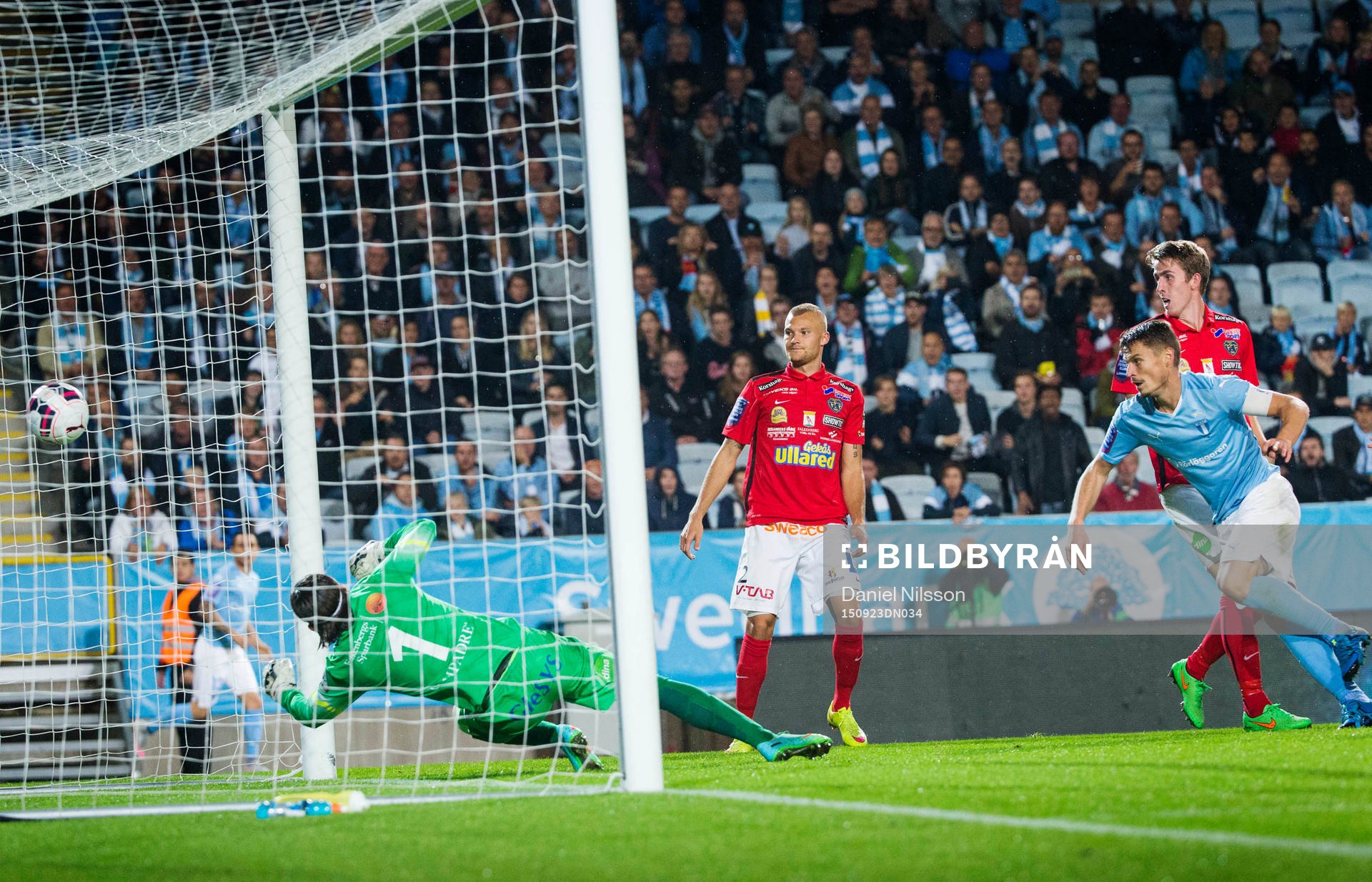Malmös Markus Rosenberg se Nikola Djurdjics nick gå in
