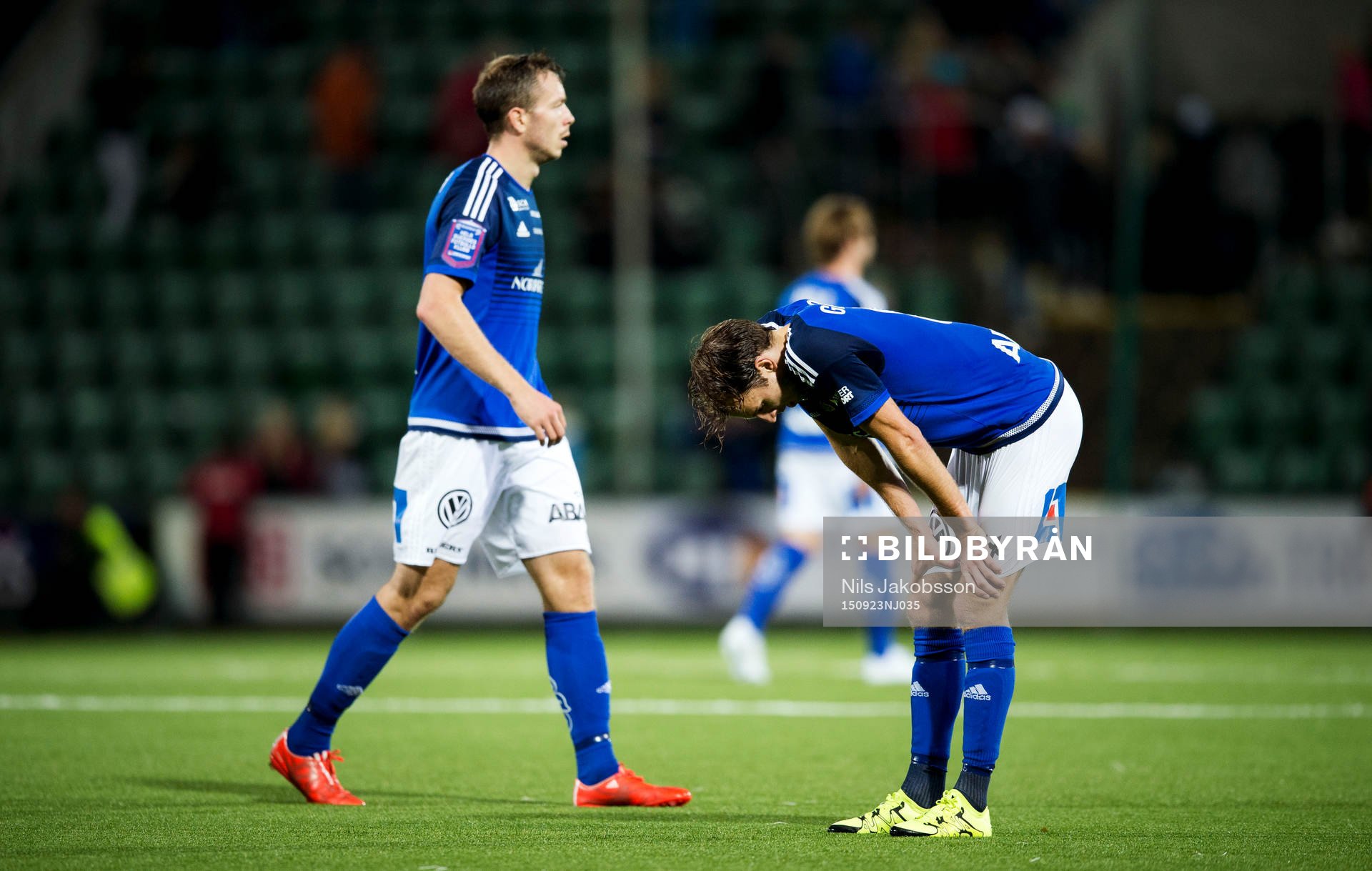 Sundsvalls Jon Gudni Fjoluson och Lars Gerson deppar