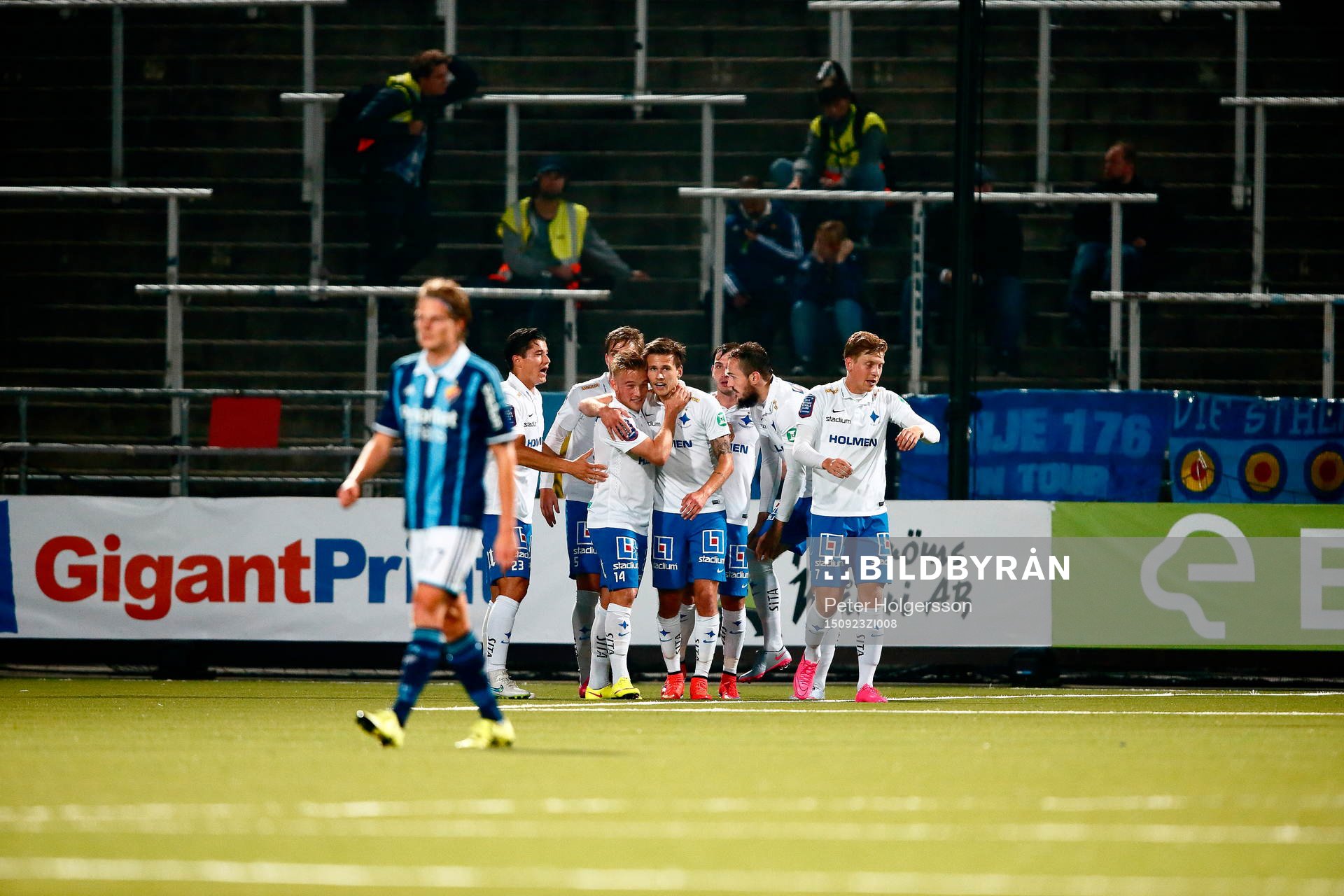 Norrköpings spelare jublar och Djurgården deppar